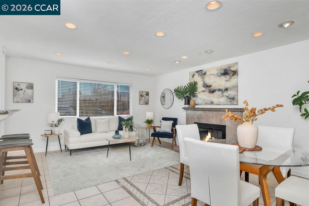 Detail Gallery Image 5 of 25 For 1475 Bassett Dr, Concord,  CA 94521 - 3 Beds | 2 Baths