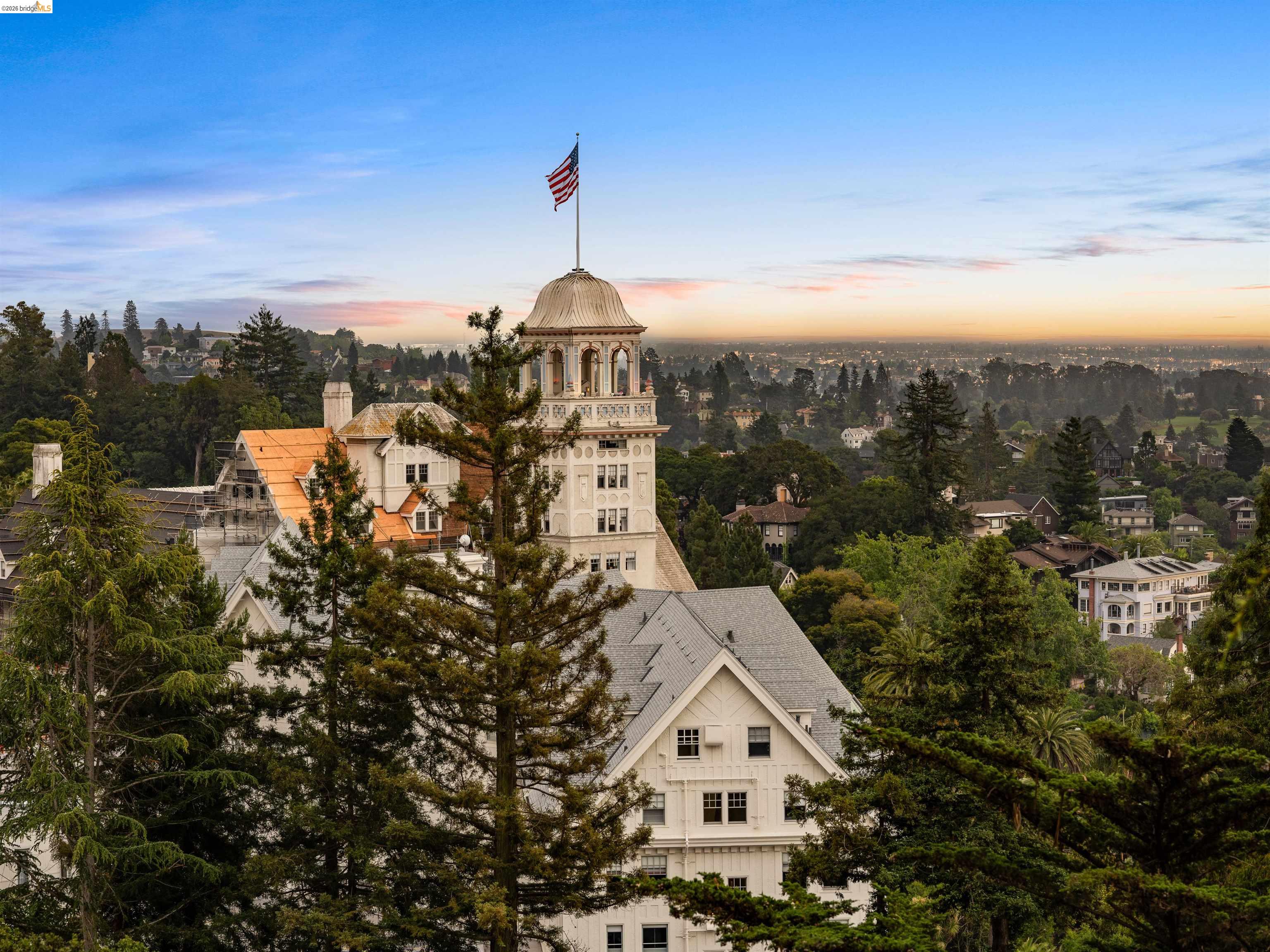 Detail Gallery Image 47 of 60 For 190 Stonewall Road, Berkeley,  CA 94705 - 4 Beds | 3/1 Baths