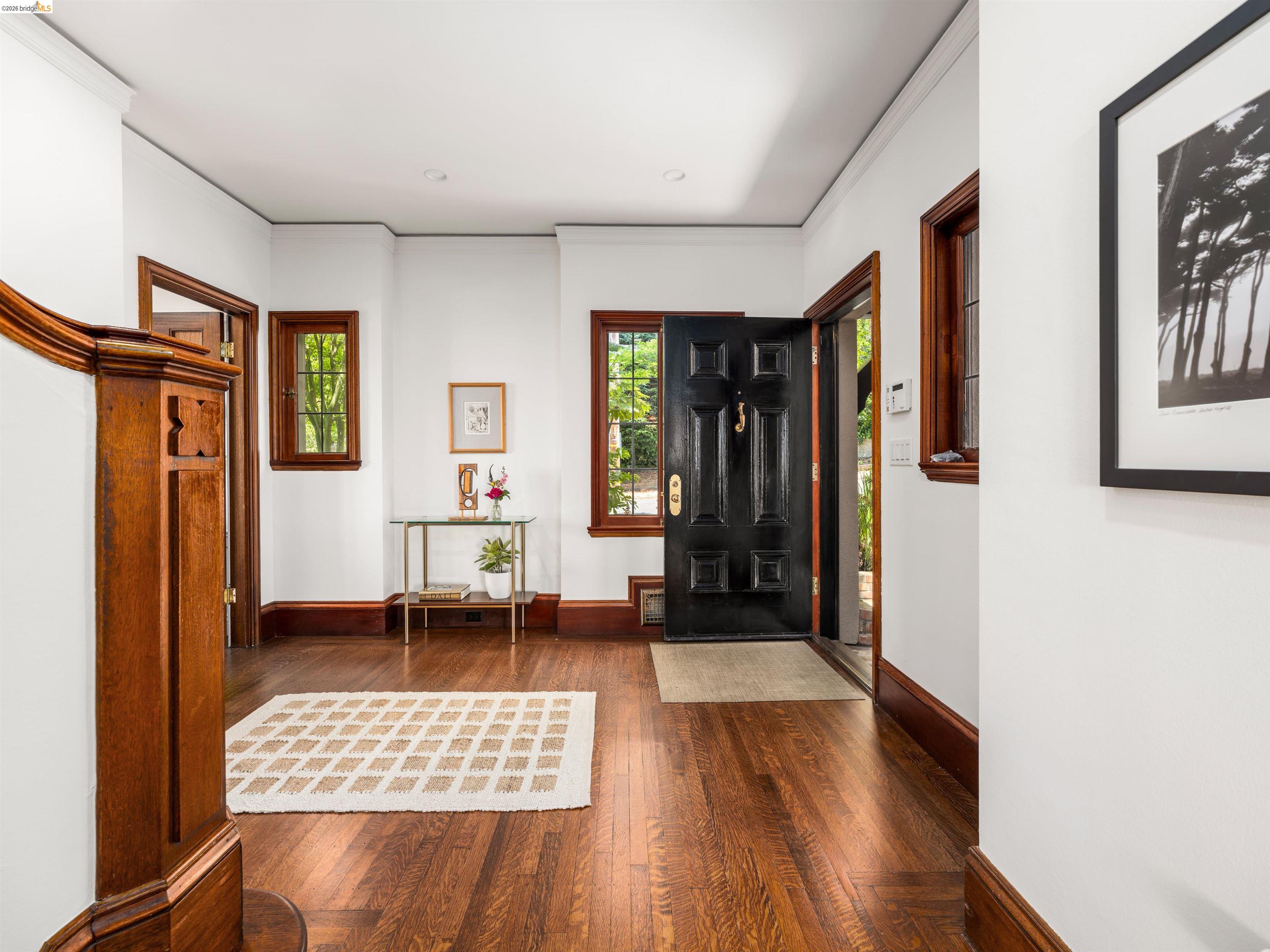 Detail Gallery Image 6 of 60 For 190 Stonewall Road, Berkeley,  CA 94705 - 4 Beds | 3/1 Baths