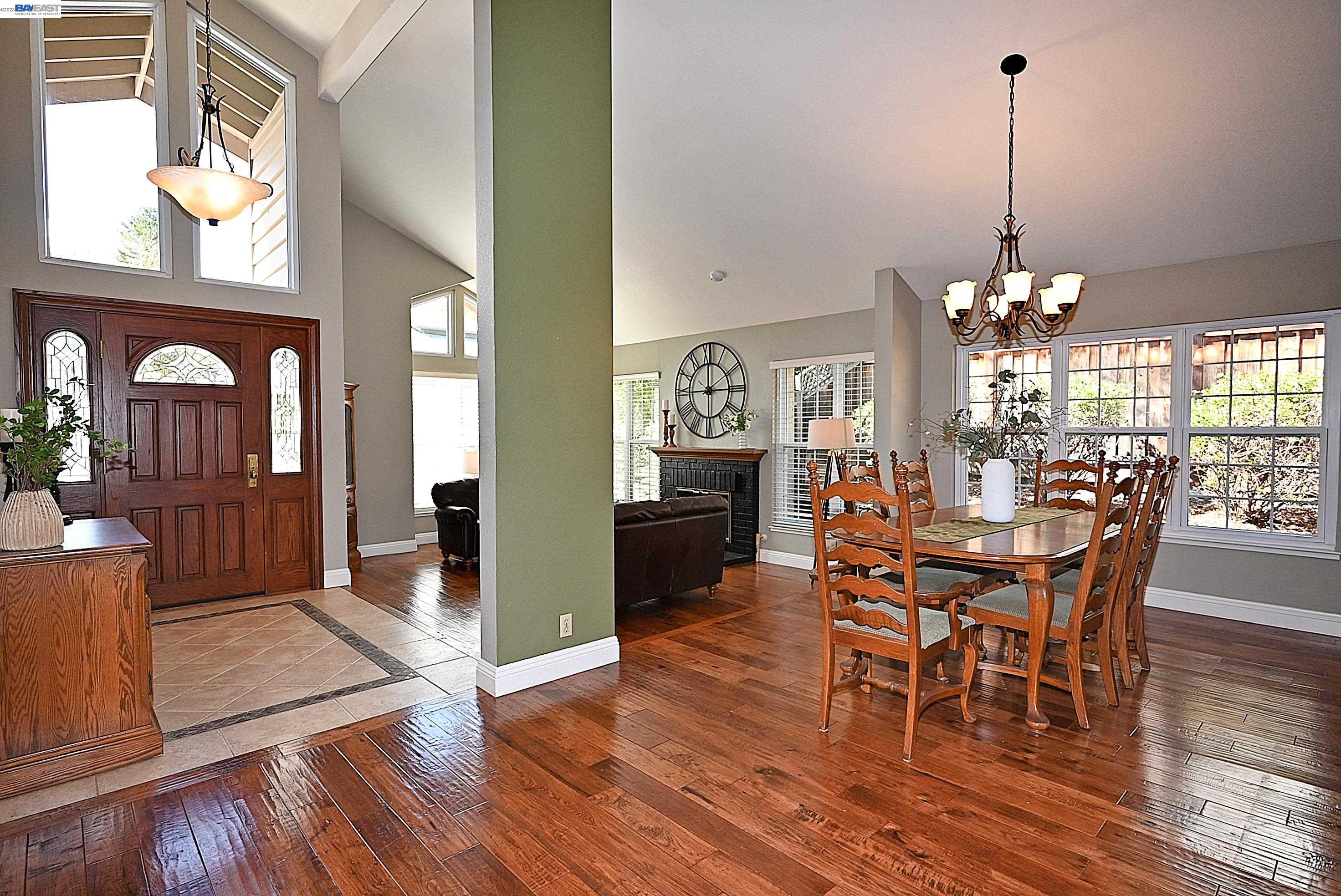 Detail Gallery Image 14 of 43 For 8133 via Zapata, Dublin,  CA 94568 - 4 Beds | 2 Baths