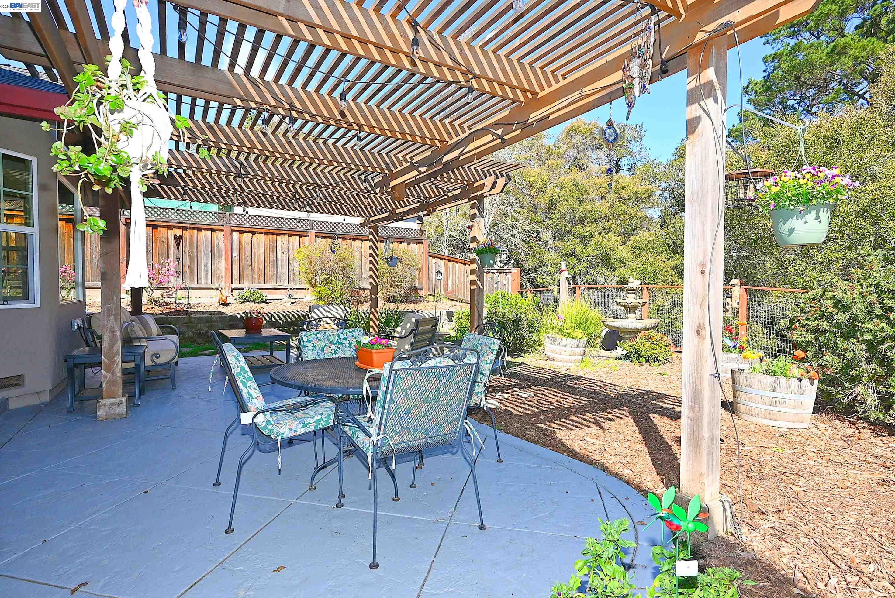 Detail Gallery Image 33 of 43 For 8133 via Zapata, Dublin,  CA 94568 - 4 Beds | 2 Baths