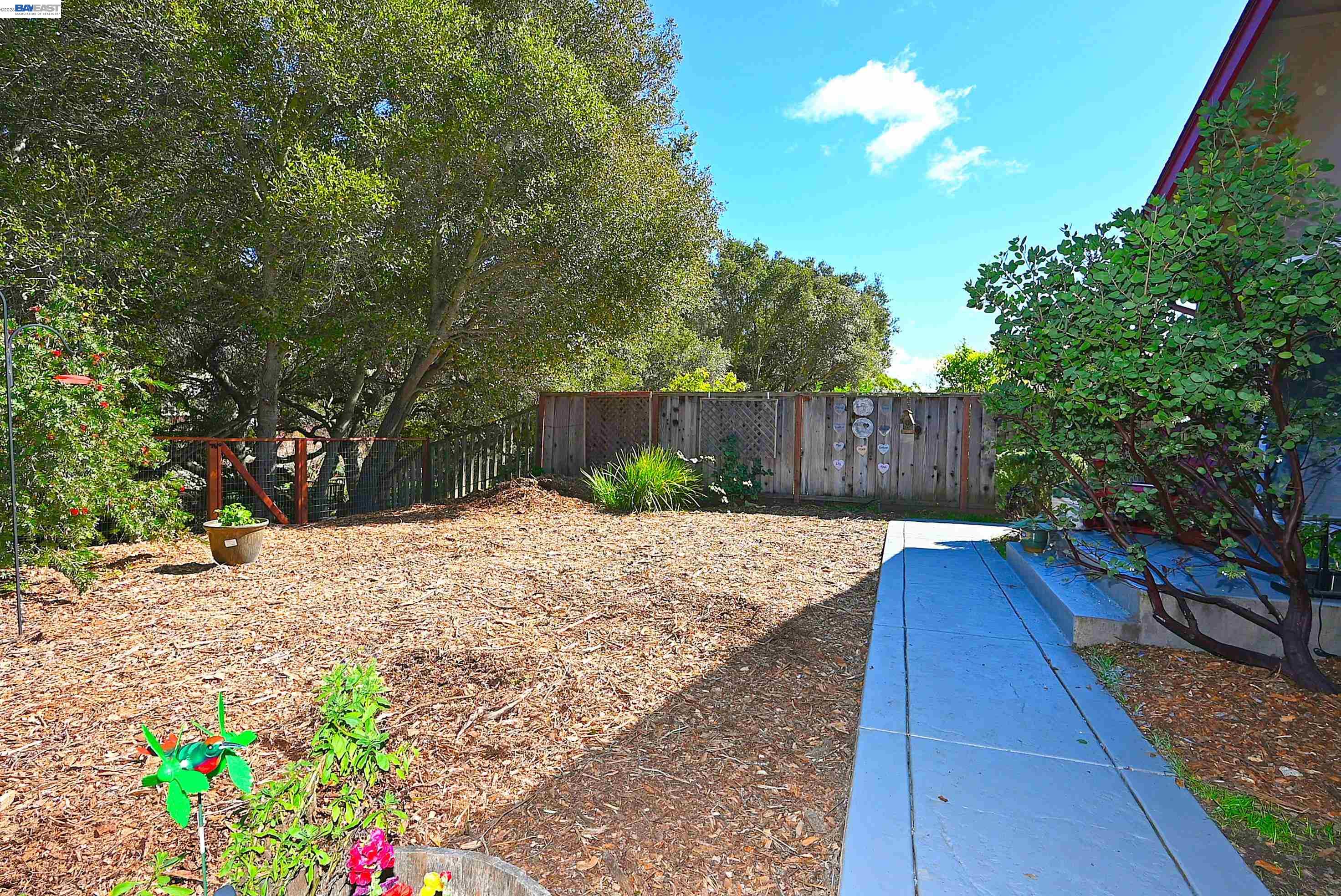 Detail Gallery Image 38 of 43 For 8133 via Zapata, Dublin,  CA 94568 - 4 Beds | 2 Baths