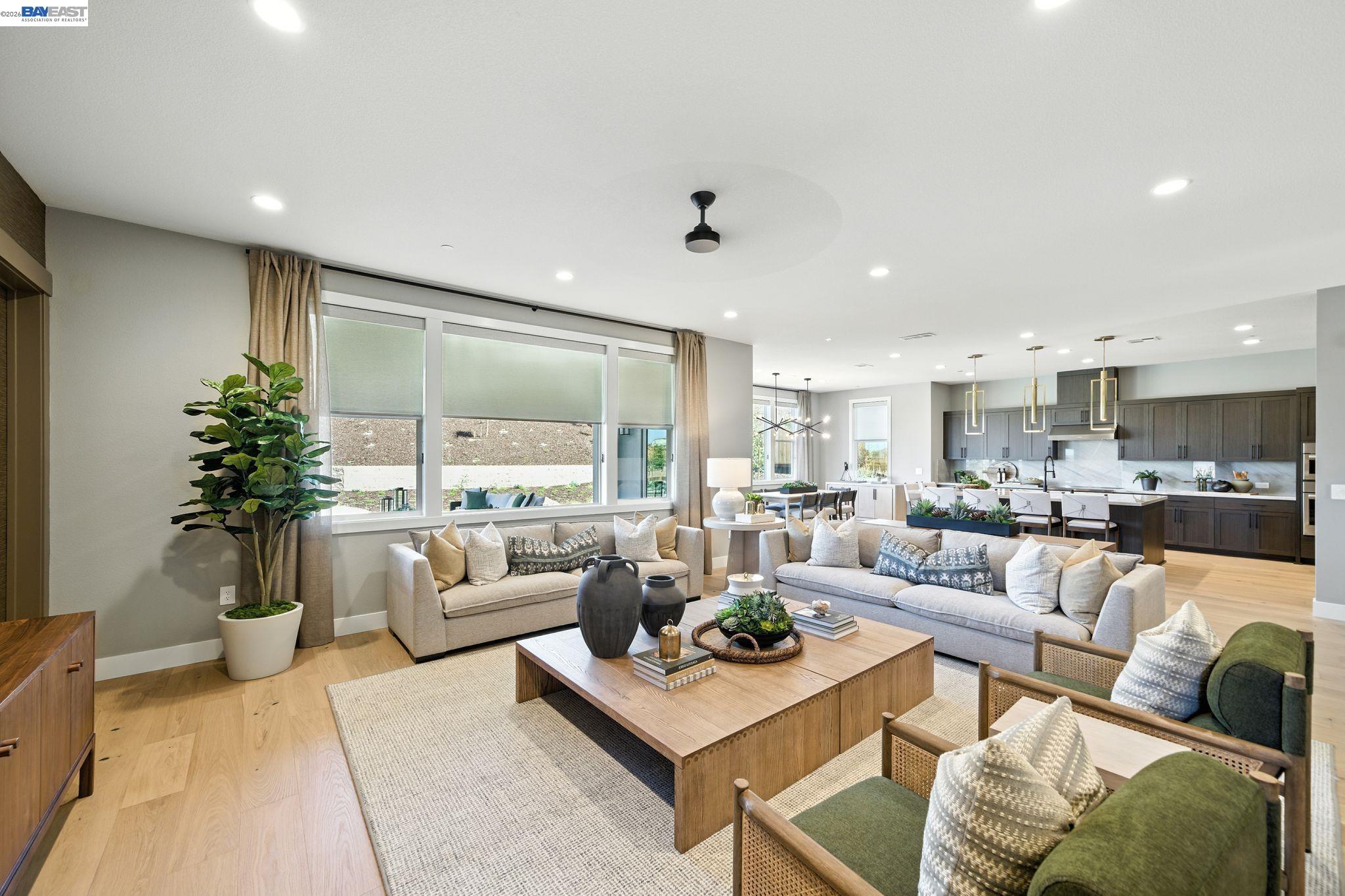 Detail Gallery Image 21 of 55 For 1658 Wren Street, Dublin,  CA 94568 - 5 Beds | 5/2 Baths