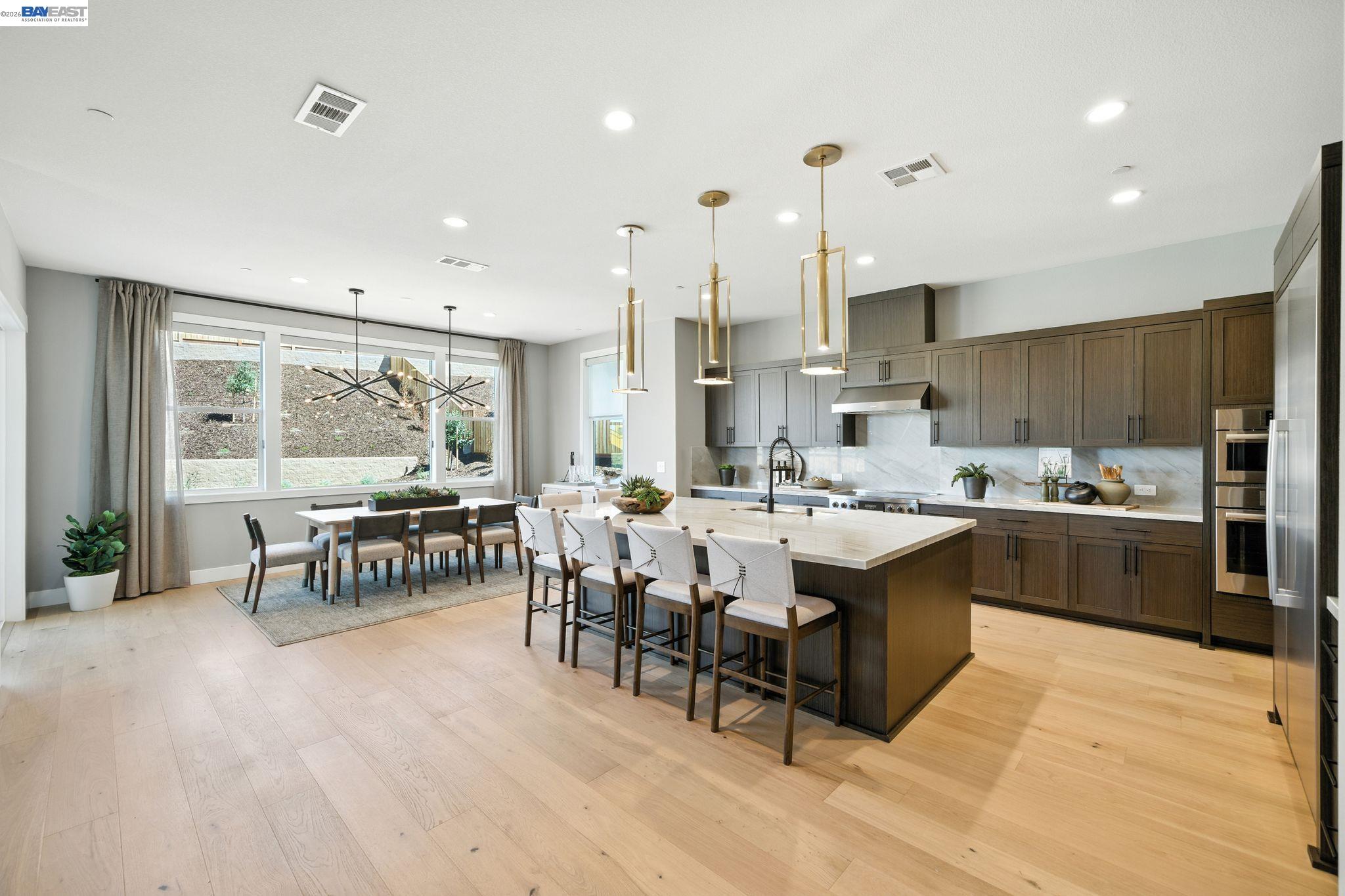 Detail Gallery Image 23 of 55 For 1658 Wren Street, Dublin,  CA 94568 - 5 Beds | 5/2 Baths