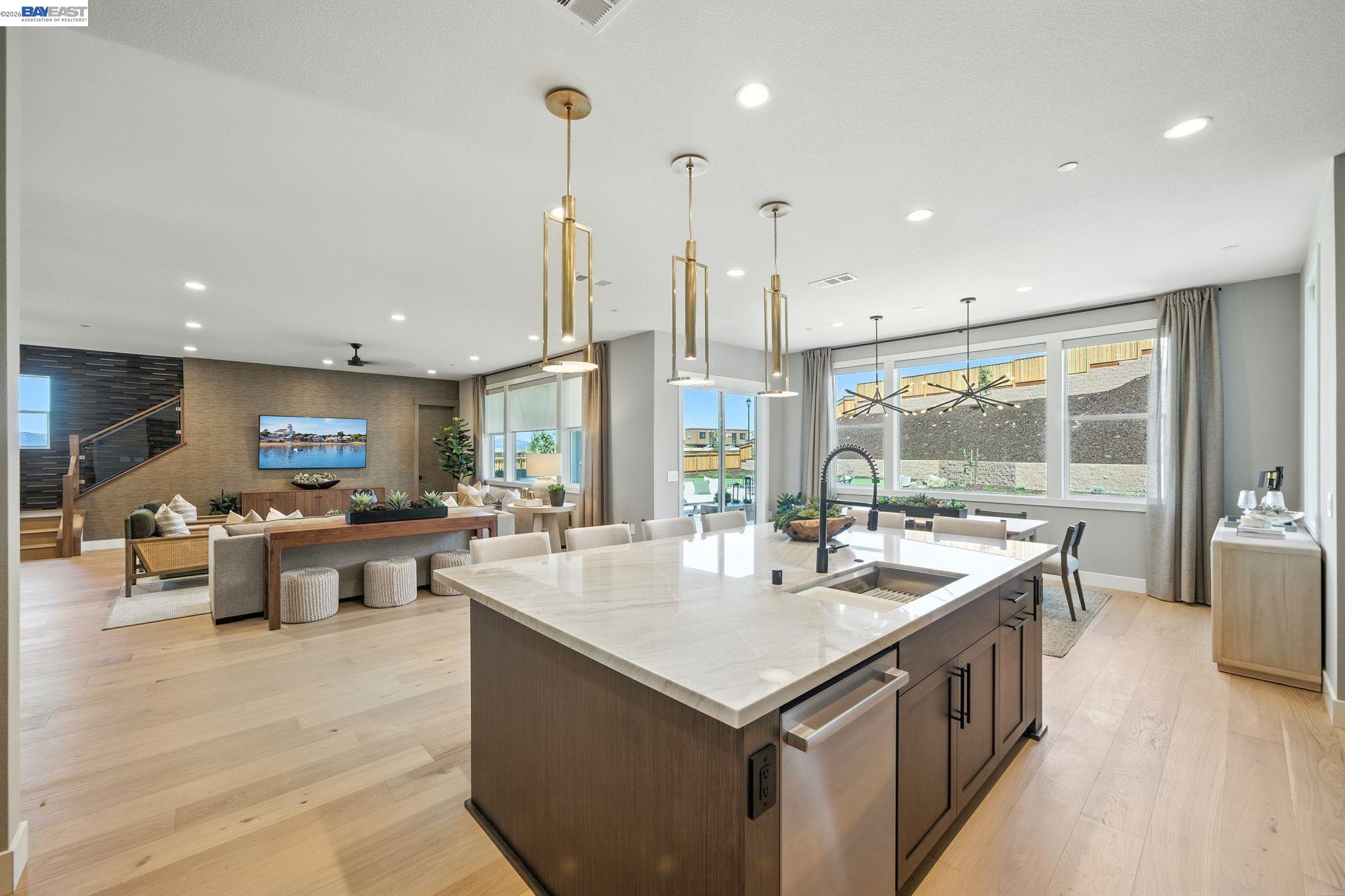 Detail Gallery Image 26 of 55 For 1658 Wren Street, Dublin,  CA 94568 - 5 Beds | 5/2 Baths