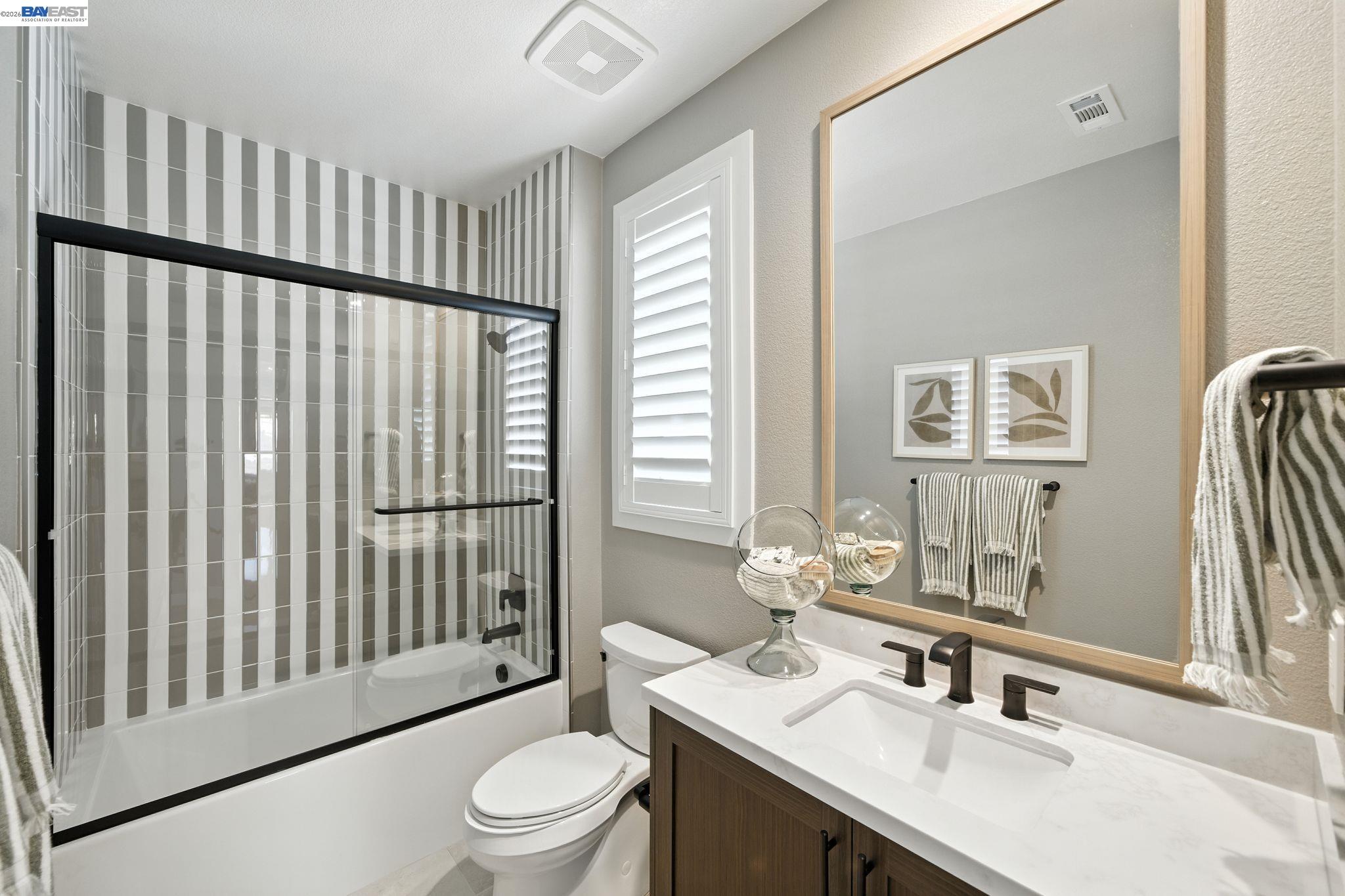 Detail Gallery Image 55 of 55 For 1658 Wren Street, Dublin,  CA 94568 - 5 Beds | 5/2 Baths