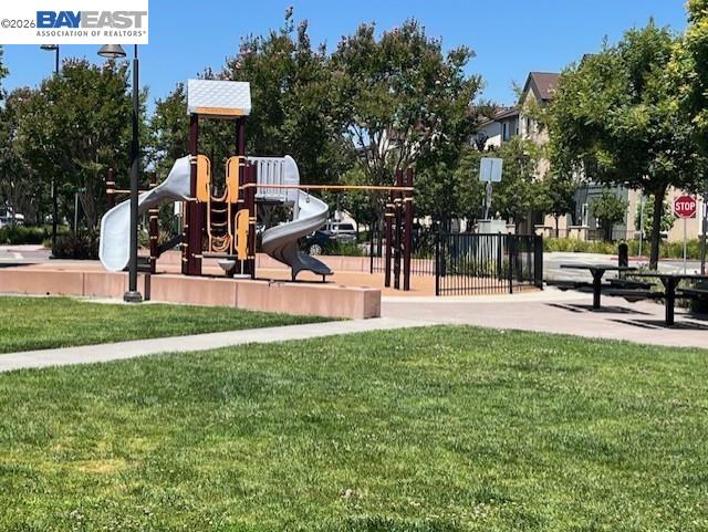 Detail Gallery Image 47 of 49 For 3092 Madsen St, Hayward,  CA 94541 - 3 Beds | 2/1 Baths