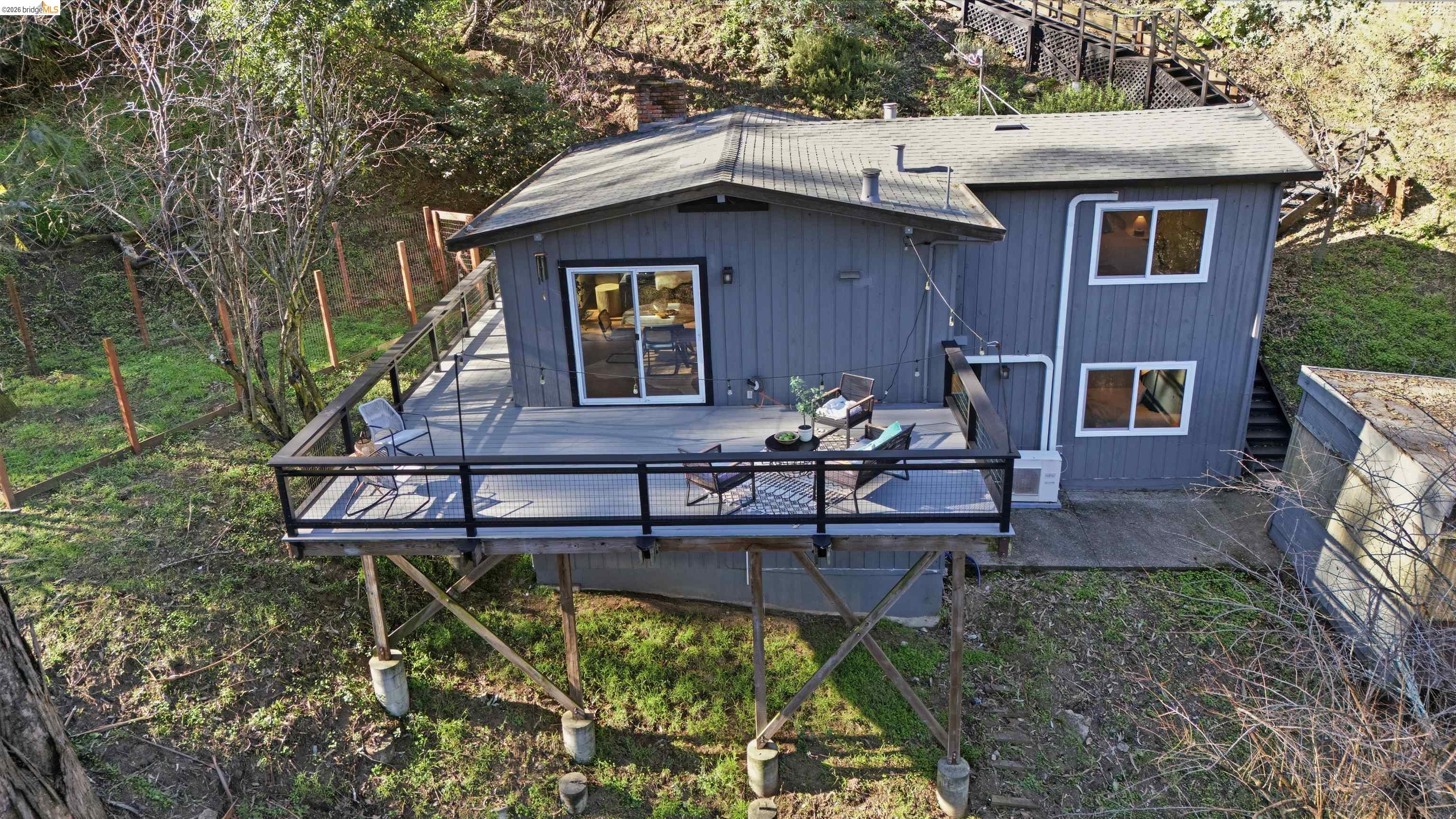 Detail Gallery Image 44 of 54 For 6416 Valley View Rd, Oakland,  CA 94611 - 3 Beds | 2 Baths