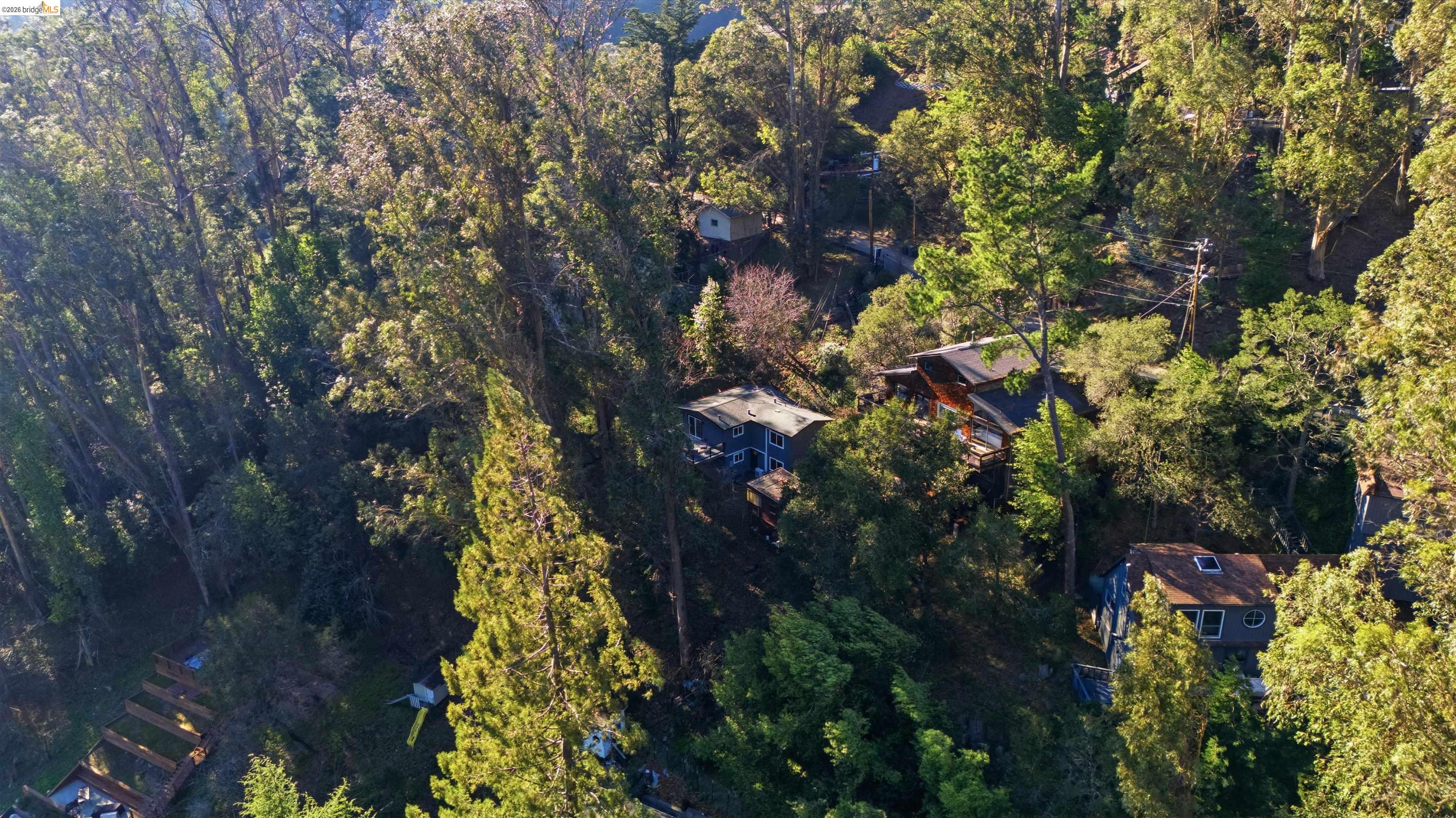 Detail Gallery Image 50 of 54 For 6416 Valley View Rd, Oakland,  CA 94611 - 3 Beds | 2 Baths