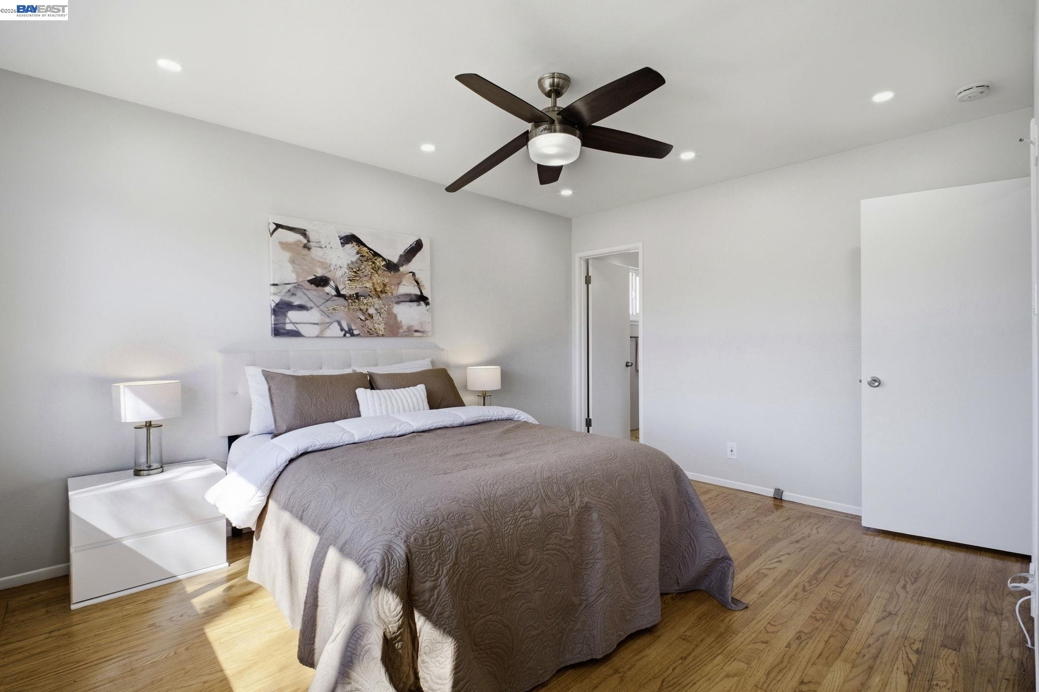 Detail Gallery Image 20 of 37 For 1549 Rieger Ave, Hayward,  CA 94544 - 3 Beds | 2 Baths