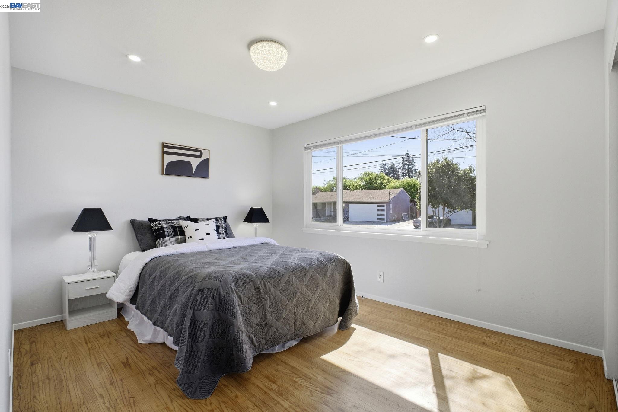 Detail Gallery Image 26 of 37 For 1549 Rieger Ave, Hayward,  CA 94544 - 3 Beds | 2 Baths