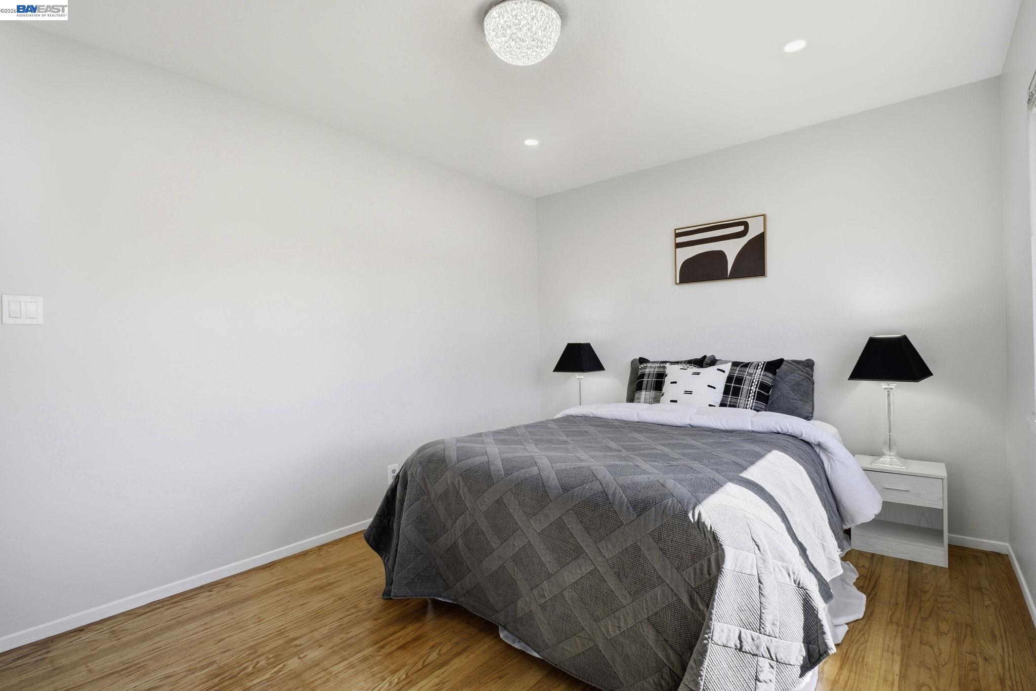 Detail Gallery Image 27 of 37 For 1549 Rieger Ave, Hayward,  CA 94544 - 3 Beds | 2 Baths