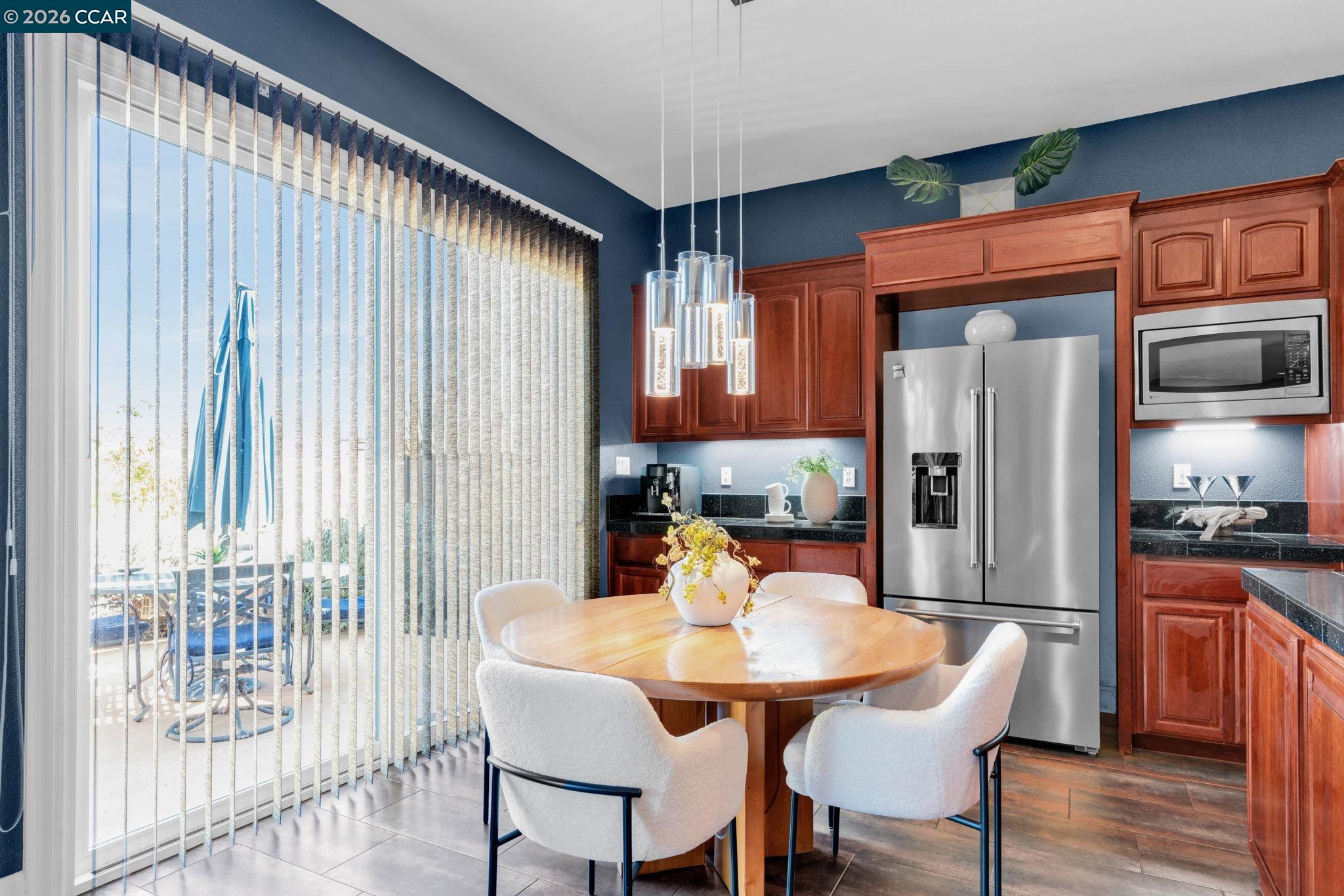 Detail Gallery Image 16 of 60 For 4999 Piper Glen Terrace, Dublin,  CA 94568-7489 - 4 Beds | 2/1 Baths