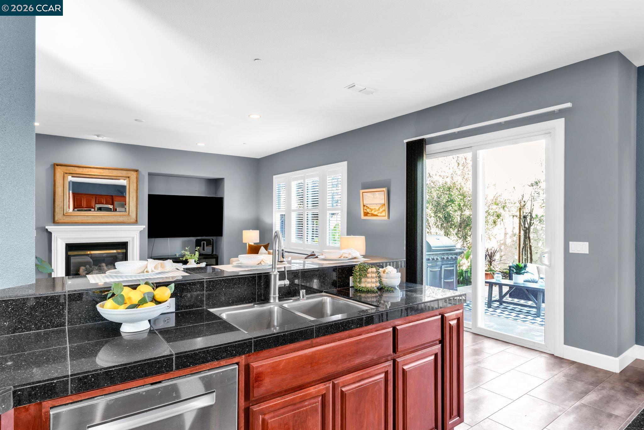 Detail Gallery Image 18 of 60 For 4999 Piper Glen Terrace, Dublin,  CA 94568-7489 - 4 Beds | 2/1 Baths