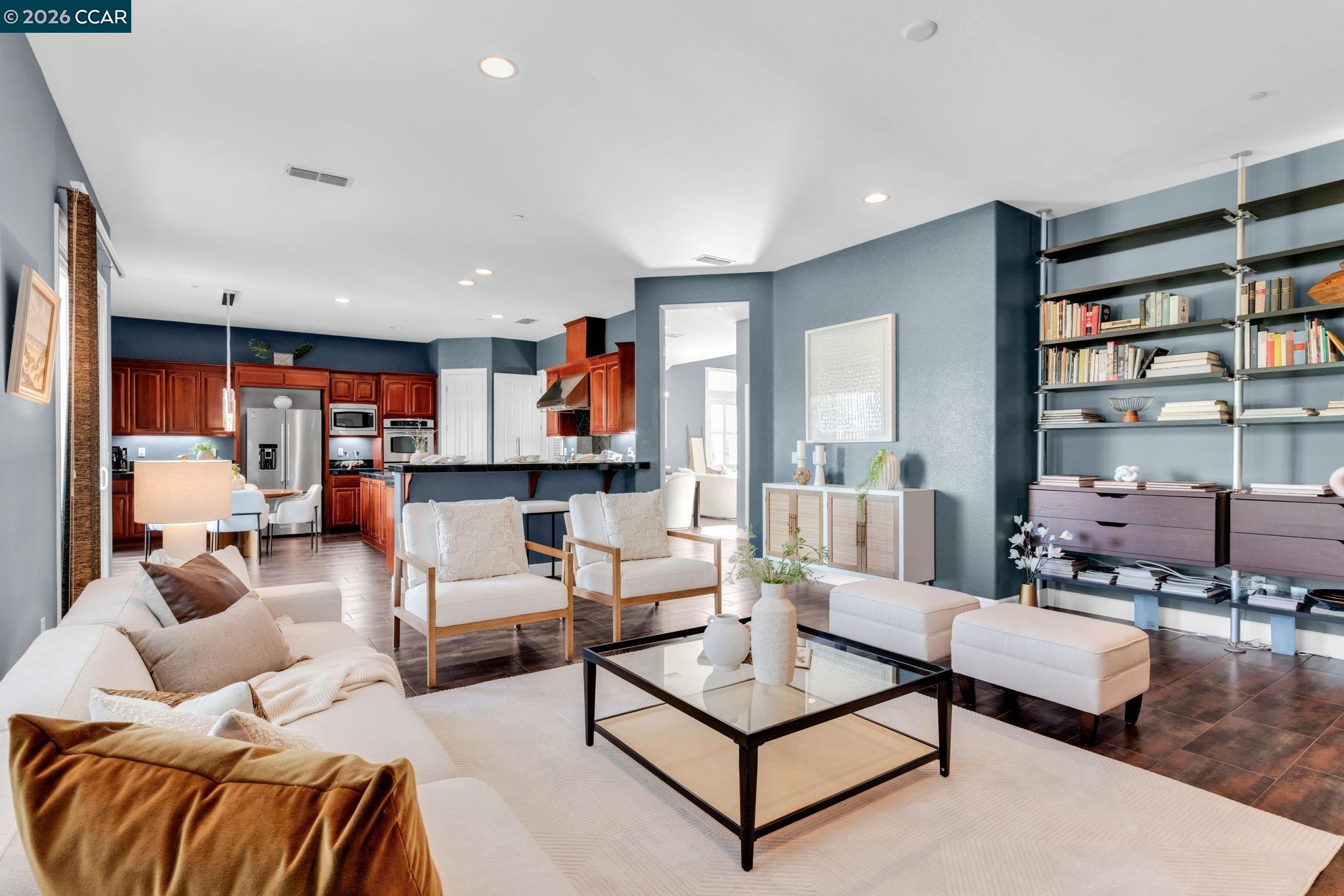 Detail Gallery Image 23 of 60 For 4999 Piper Glen Terrace, Dublin,  CA 94568-7489 - 4 Beds | 2/1 Baths