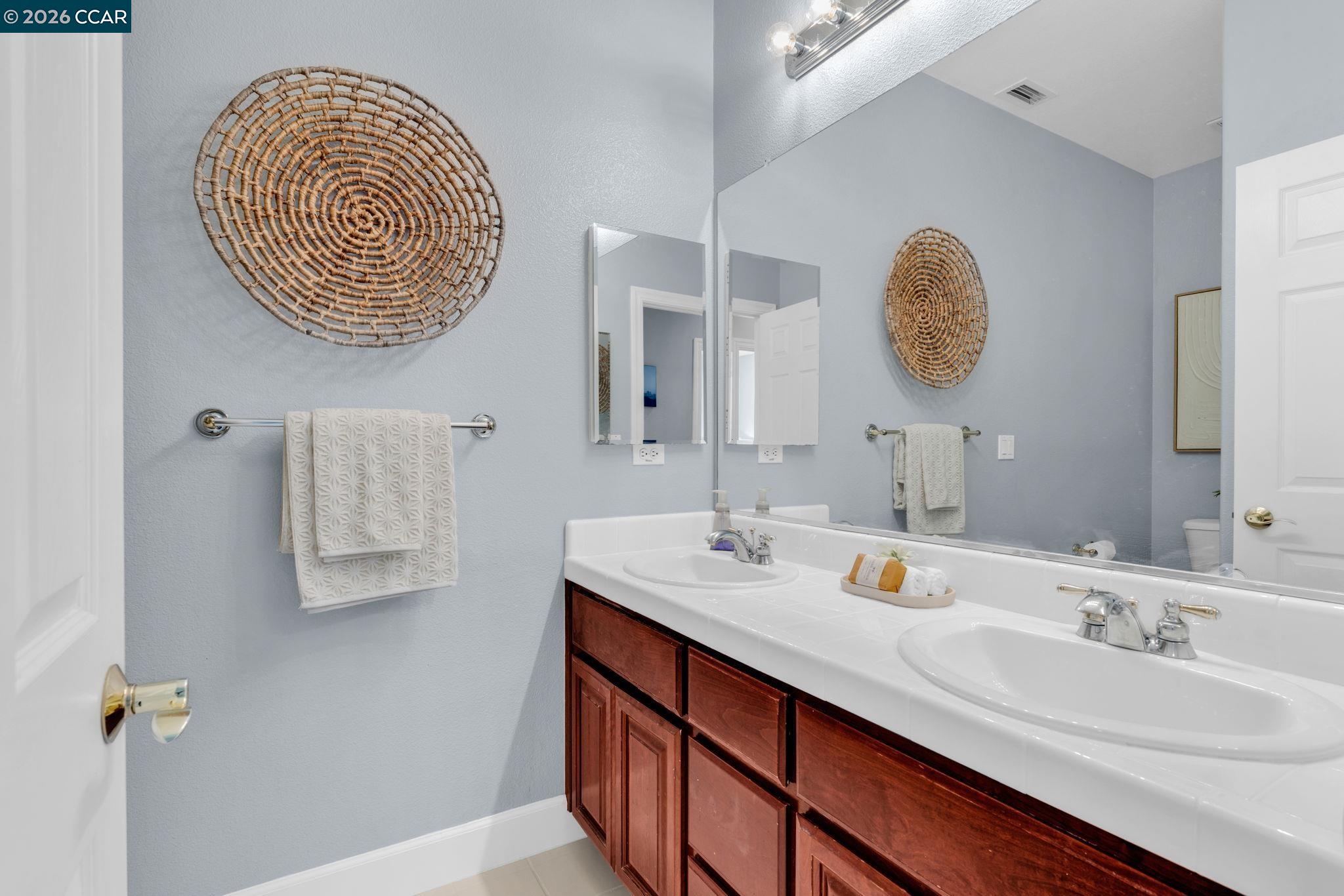 Detail Gallery Image 45 of 60 For 4999 Piper Glen Terrace, Dublin,  CA 94568-7489 - 4 Beds | 2/1 Baths