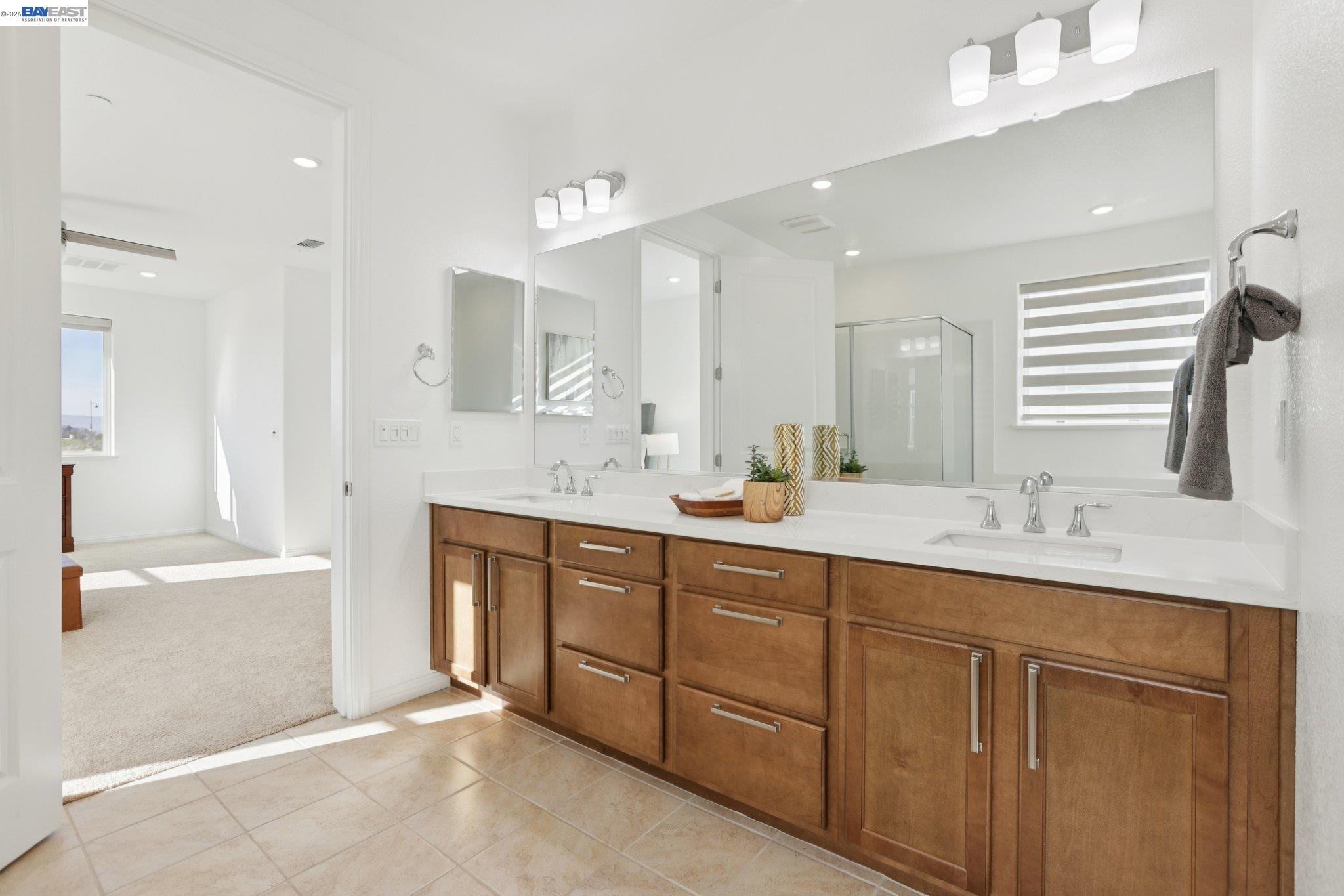 Detail Gallery Image 38 of 60 For 16172 Abernathy Ct, Lathrop,  CA 95330 - 6 Beds | 4 Baths