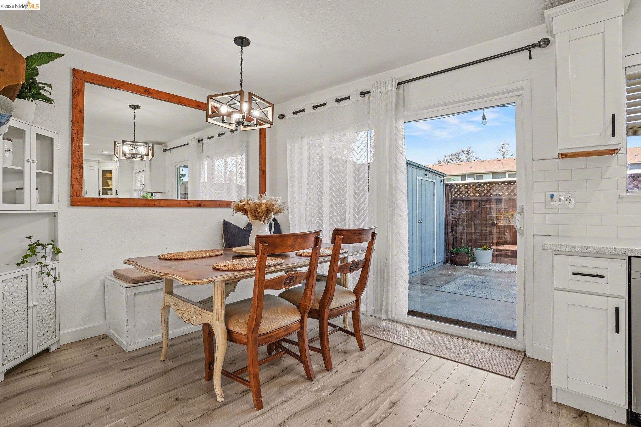 Photo #7: 41126043 Listing: Photo #7