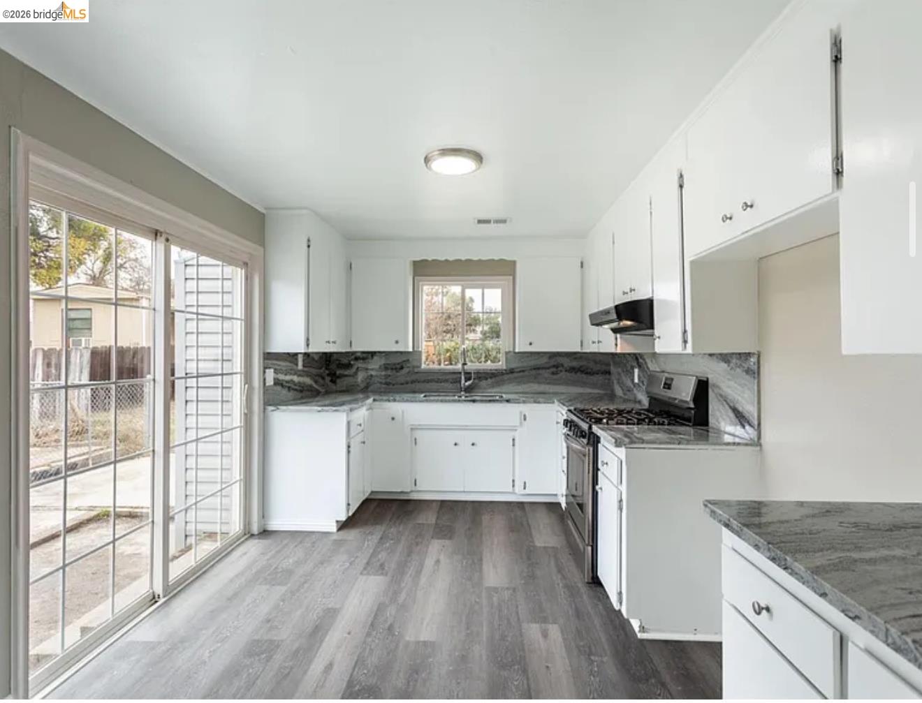 Detail Gallery Image 7 of 37 For 1104 Holly Ave, Linda,  CA 95961 - 3 Beds | 1 Baths