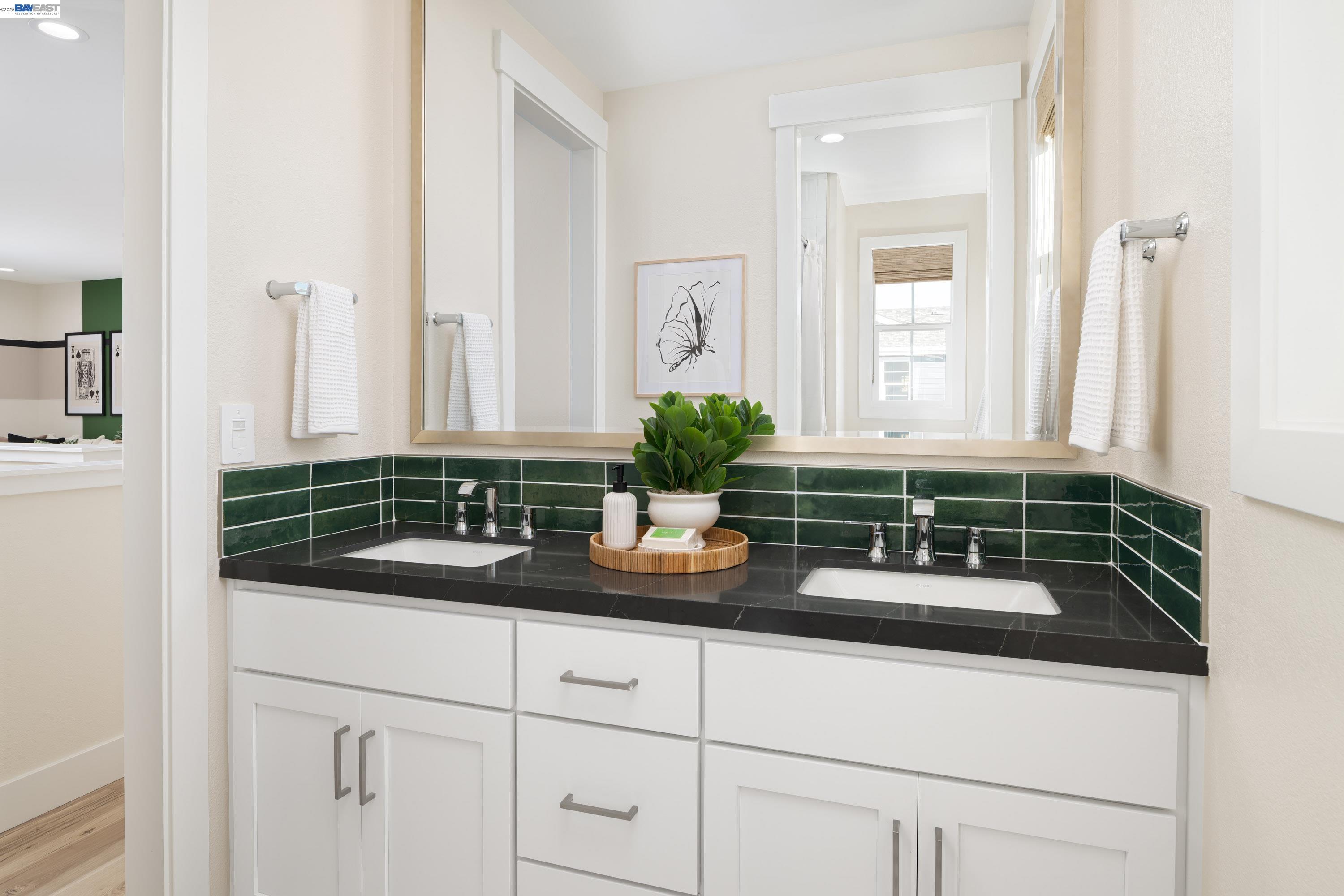 Detail Gallery Image 15 of 22 For 3868 Hereford Road, Dublin,  CA 94568 - 4 Beds | 3 Baths