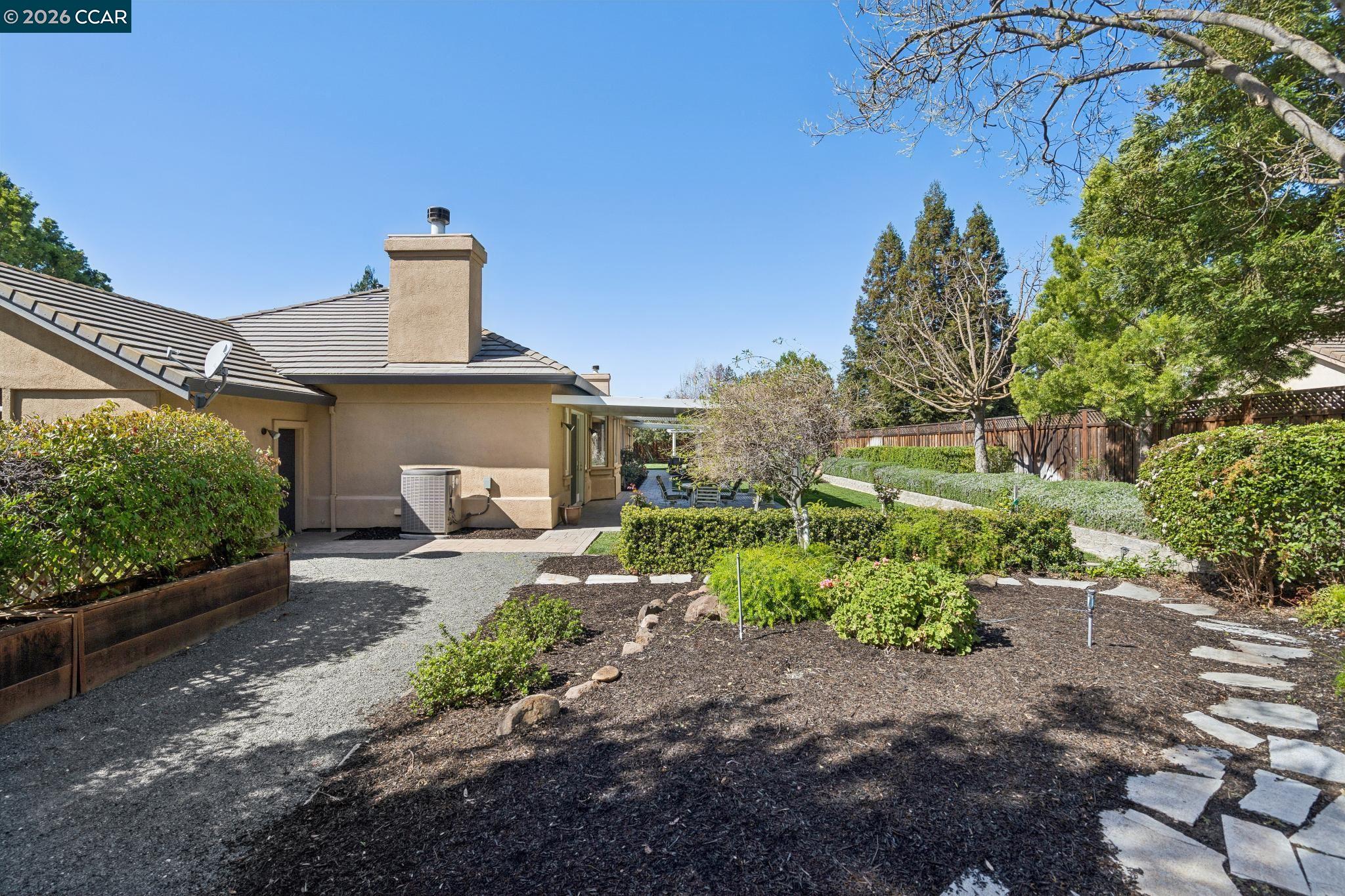 Detail Gallery Image 52 of 54 For 1869 Renee Way, Concord,  CA 94521 - 4 Beds | 3 Baths