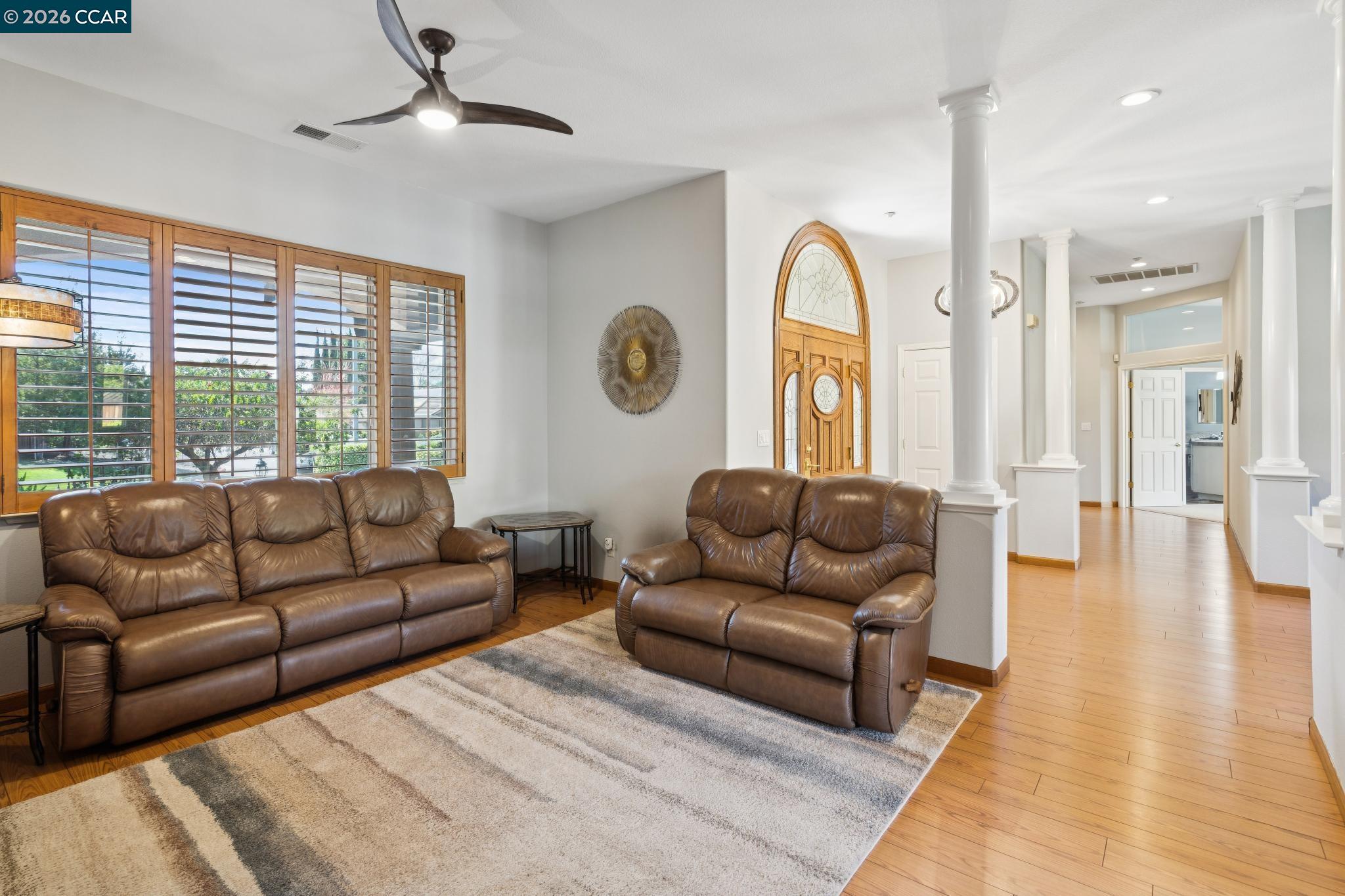 Detail Gallery Image 8 of 54 For 1869 Renee Way, Concord,  CA 94521 - 4 Beds | 3 Baths