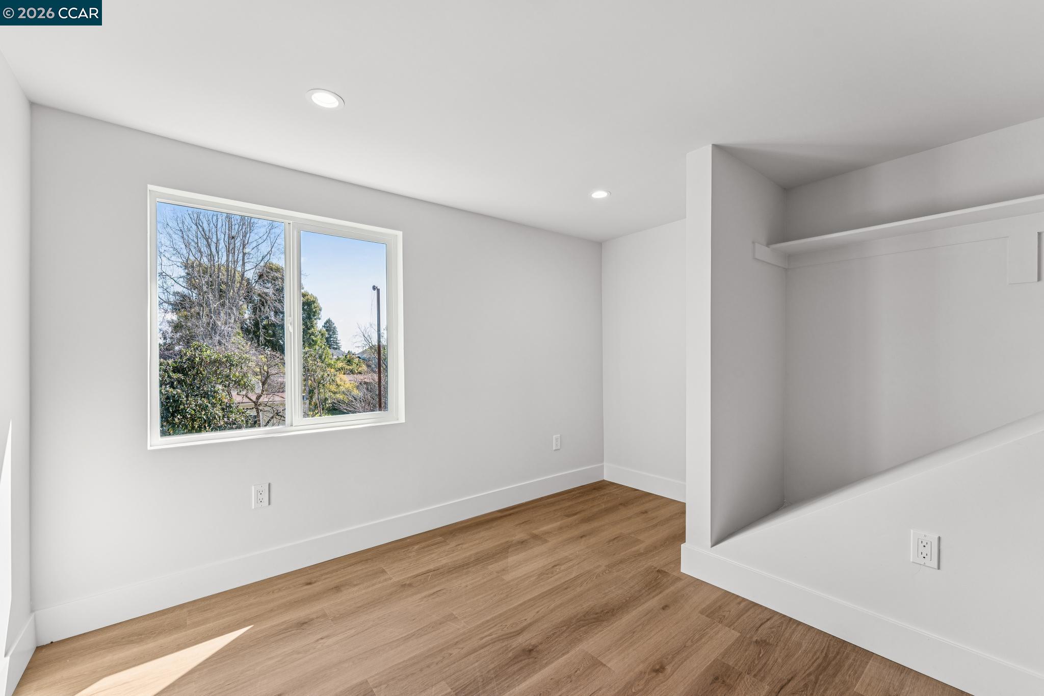 Detail Gallery Image 19 of 23 For 3017 Madeline St, Oakland,  CA 94602 - 3 Beds | 2 Baths