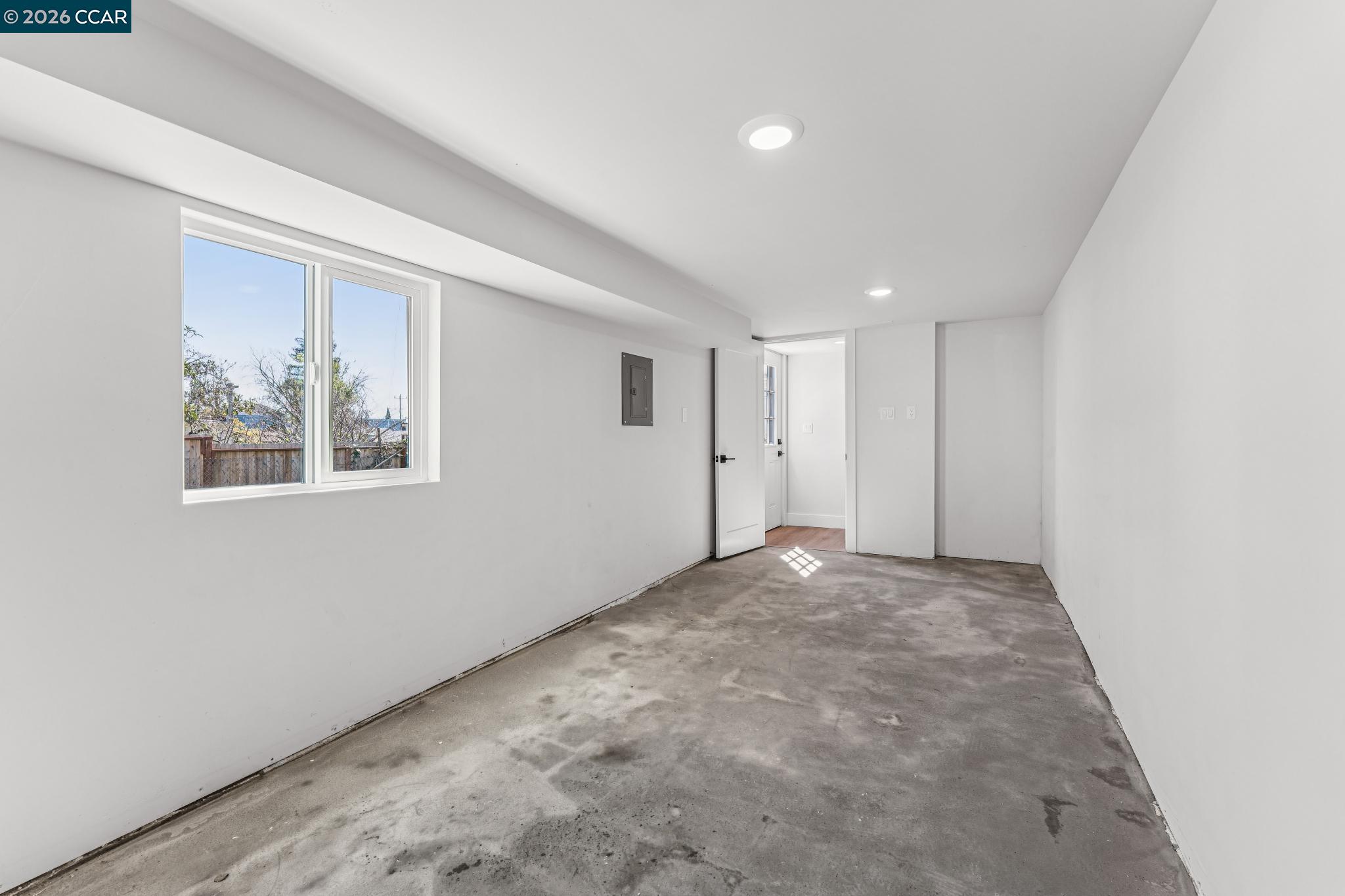 Detail Gallery Image 21 of 23 For 3017 Madeline St, Oakland,  CA 94602 - 3 Beds | 2 Baths