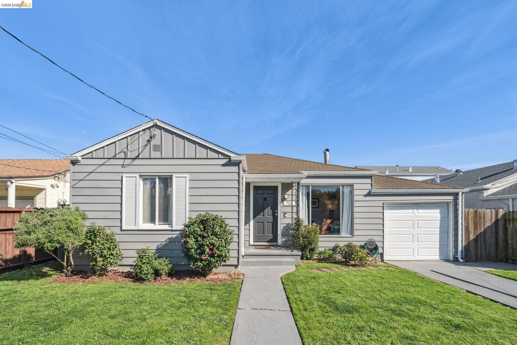 Detail Gallery Image 2 of 36 For 712 40th St, Richmond,  CA 94805 - 3 Beds | 2 Baths