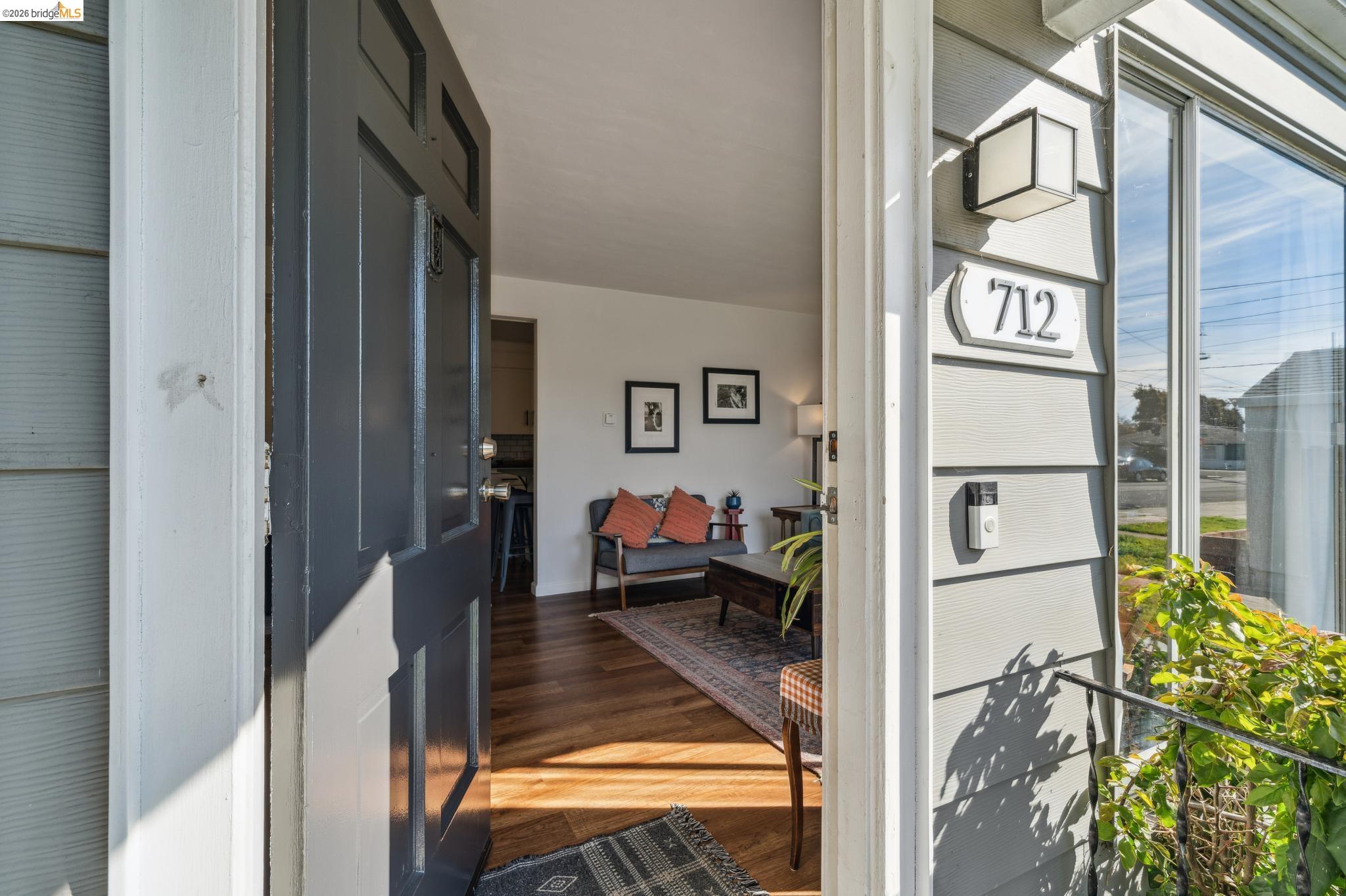 Detail Gallery Image 4 of 36 For 712 40th St, Richmond,  CA 94805 - 3 Beds | 2 Baths