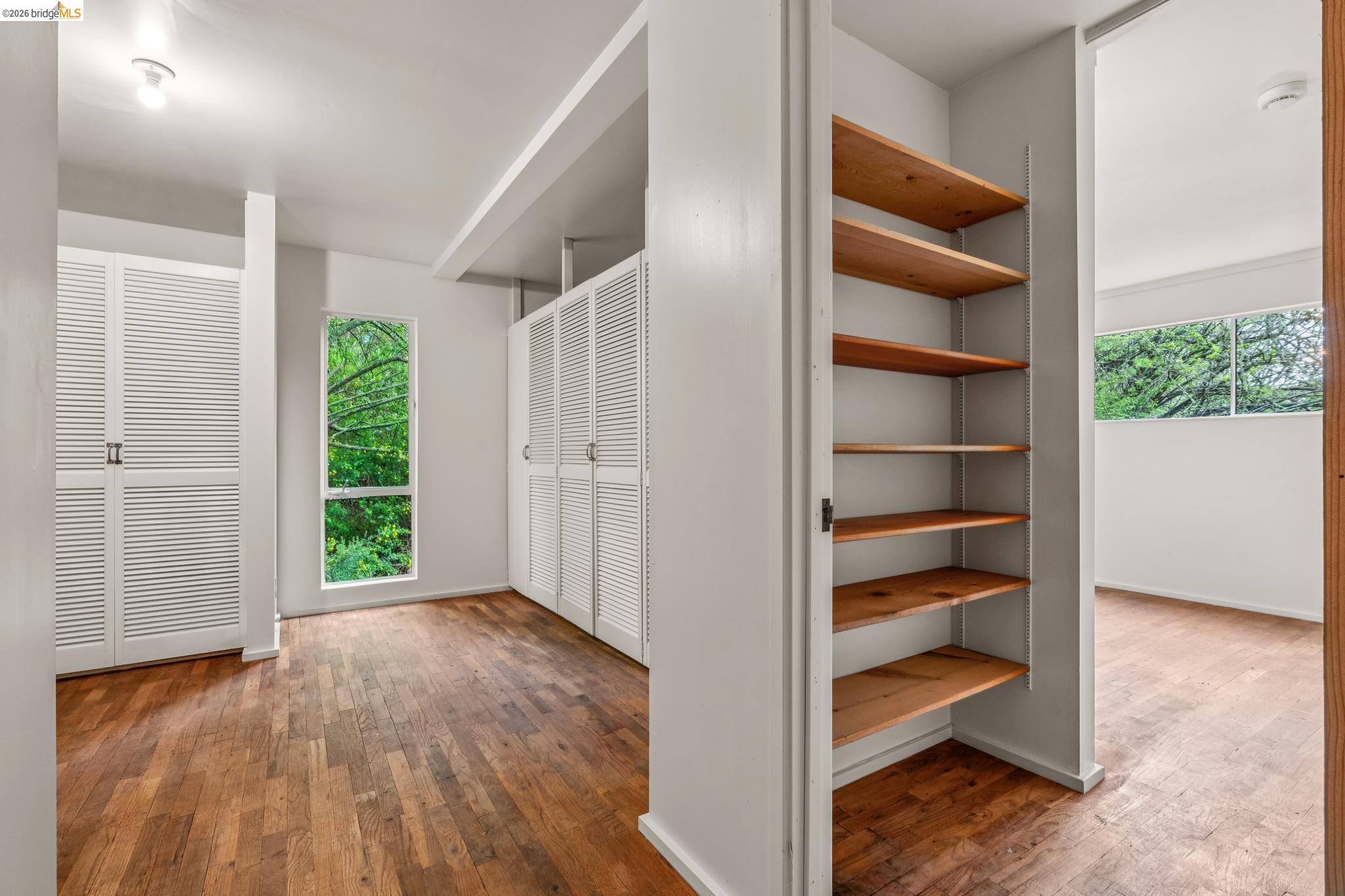 Detail Gallery Image 41 of 60 For 39 Canyon Rd, Berkeley,  CA 94704 - 4 Beds | 3/1 Baths