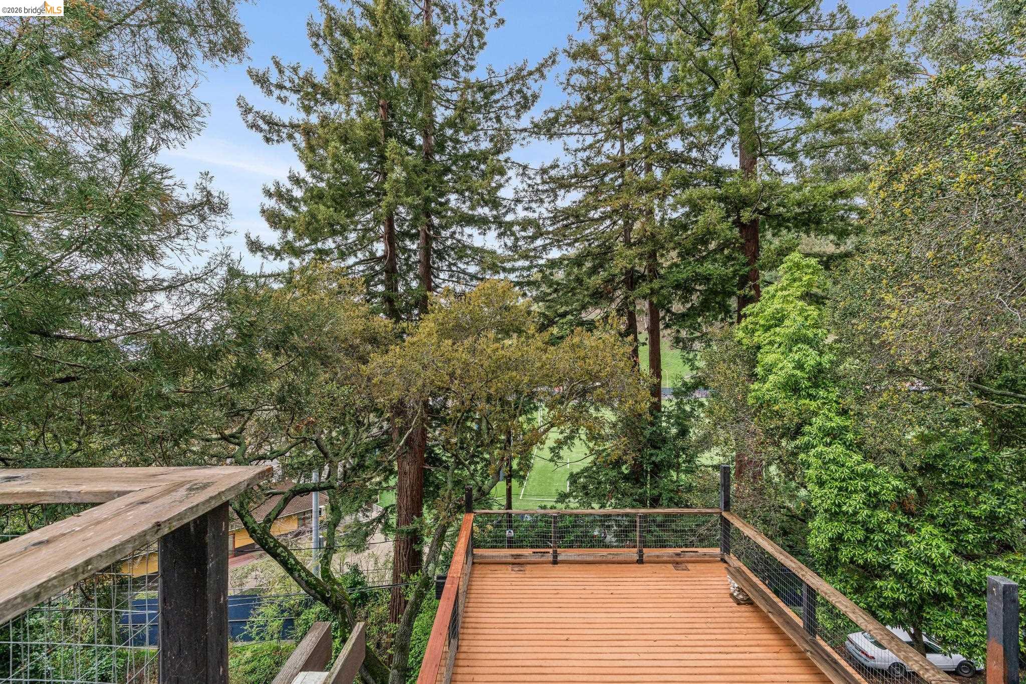 Detail Gallery Image 46 of 60 For 39 Canyon Rd, Berkeley,  CA 94704 - 4 Beds | 3/1 Baths