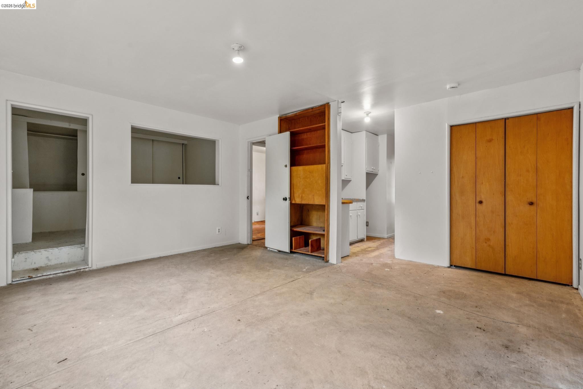 Detail Gallery Image 53 of 60 For 39 Canyon Rd, Berkeley,  CA 94704 - 4 Beds | 3/1 Baths