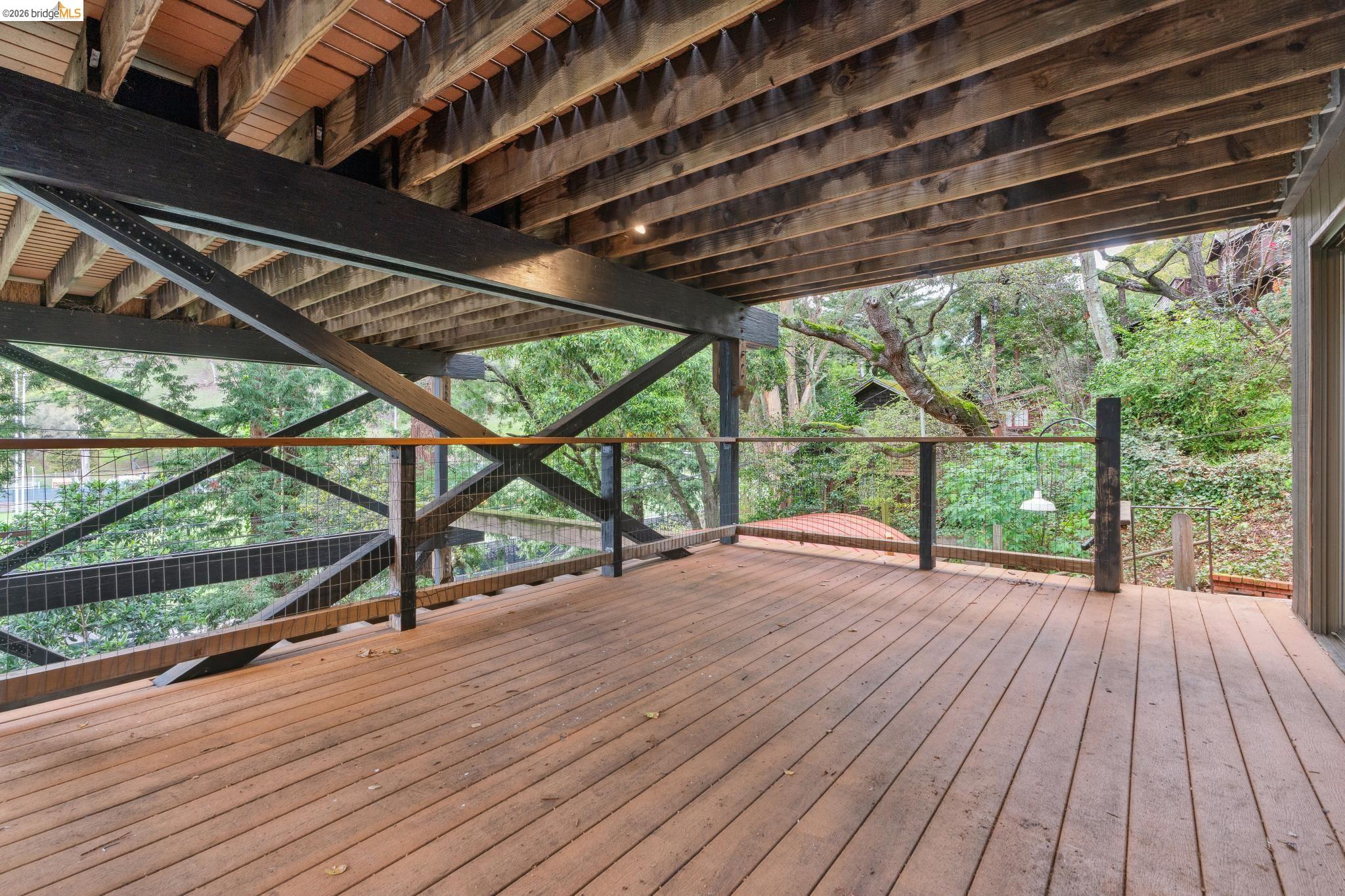 Detail Gallery Image 57 of 60 For 39 Canyon Rd, Berkeley,  CA 94704 - 4 Beds | 3/1 Baths