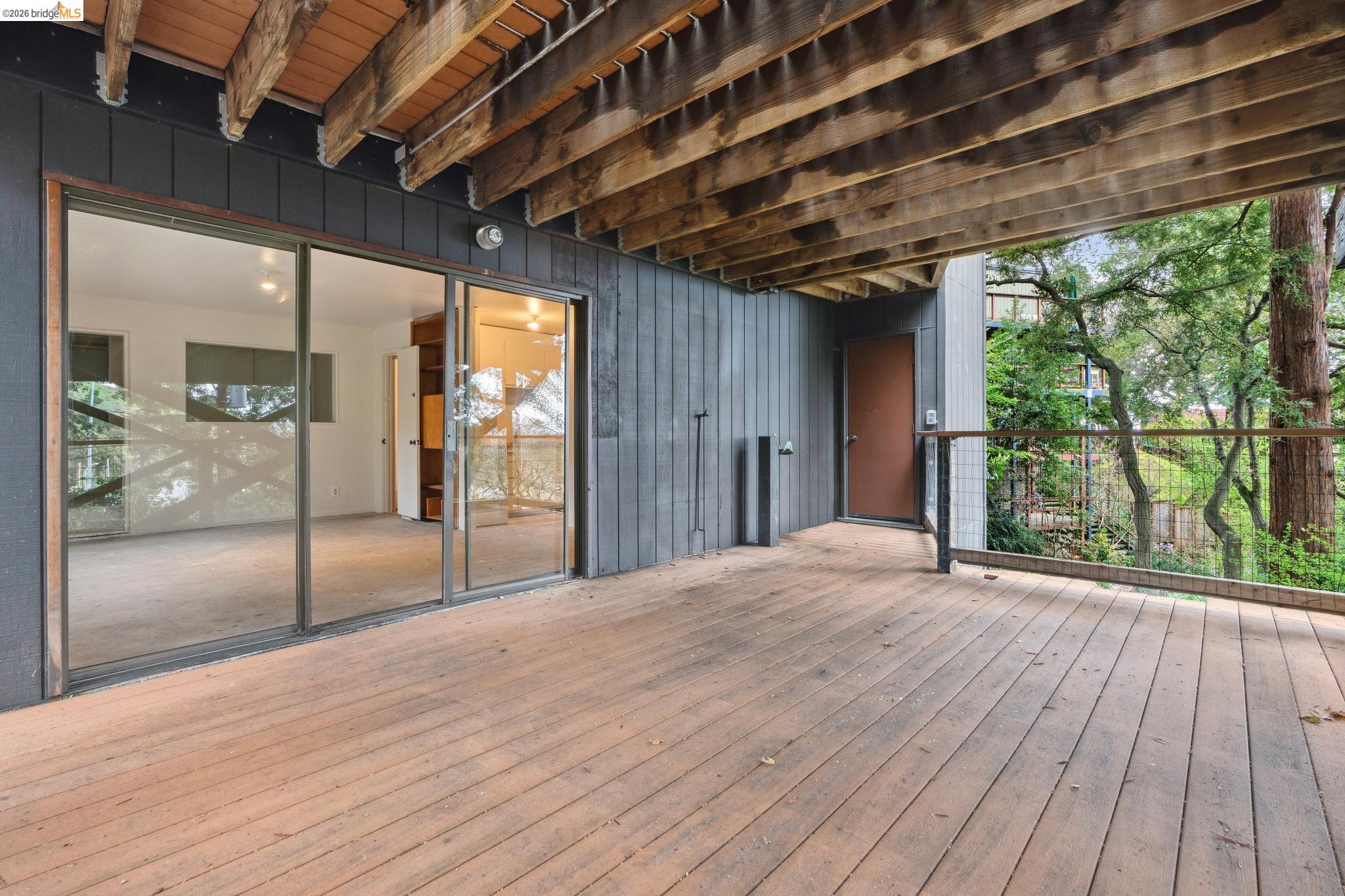 Detail Gallery Image 59 of 60 For 39 Canyon Rd, Berkeley,  CA 94704 - 4 Beds | 3/1 Baths