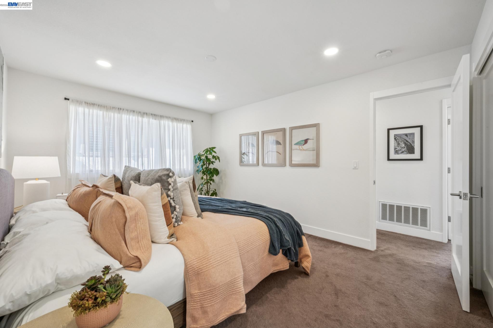 Detail Gallery Image 29 of 47 For 3146 Aylesbury Court, Castro Valley,  CA 94546 - 3 Beds | 2 Baths