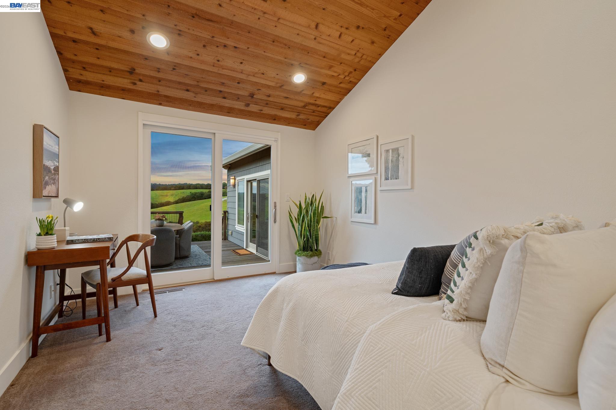 Detail Gallery Image 35 of 47 For 3146 Aylesbury Court, Castro Valley,  CA 94546 - 3 Beds | 2 Baths