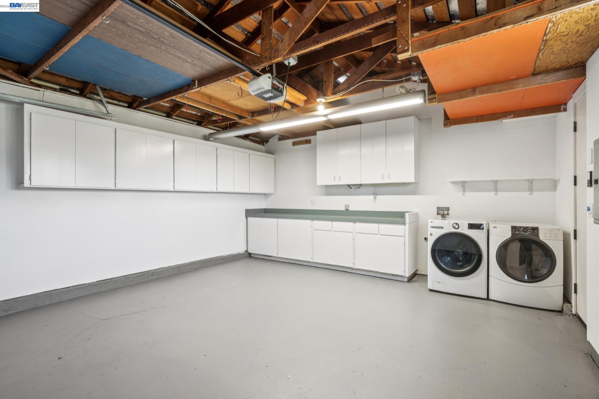 Detail Gallery Image 37 of 47 For 3146 Aylesbury Court, Castro Valley,  CA 94546 - 3 Beds | 2 Baths