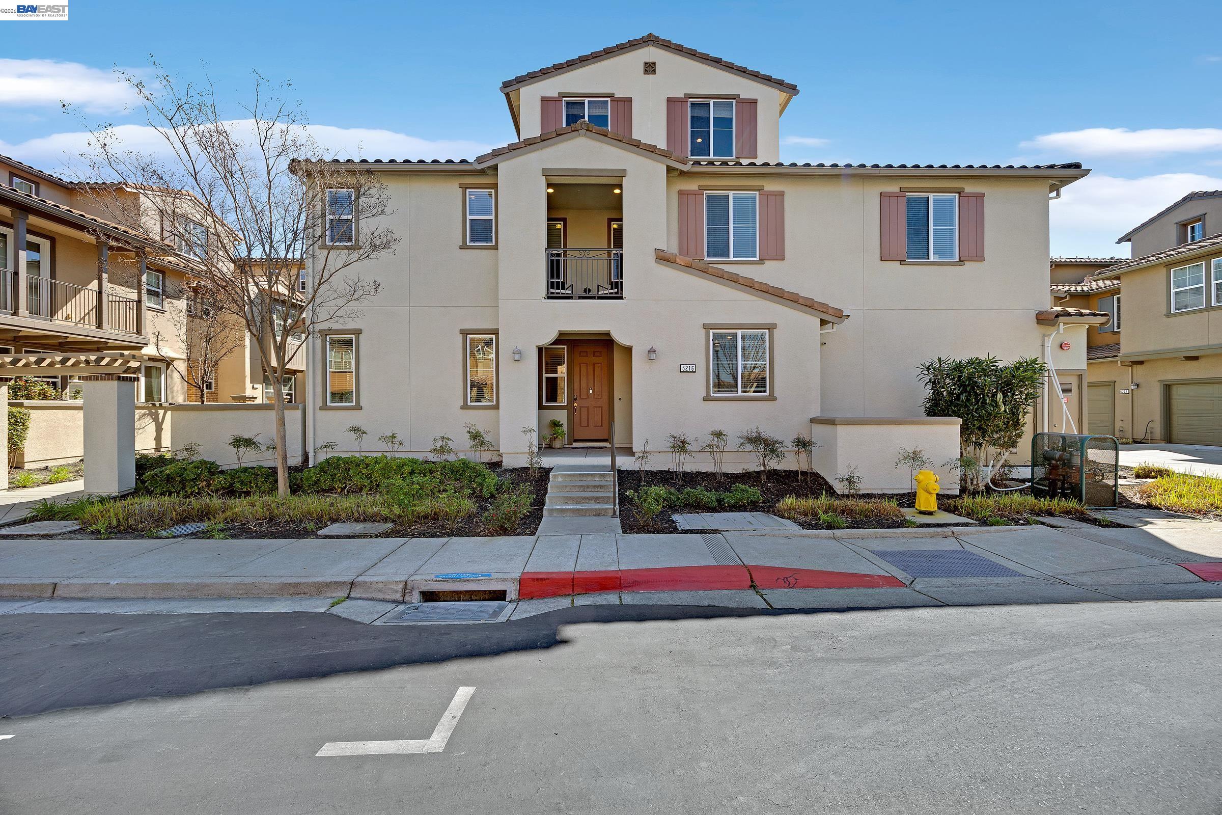 Browse active condo listings in SAN RAMON