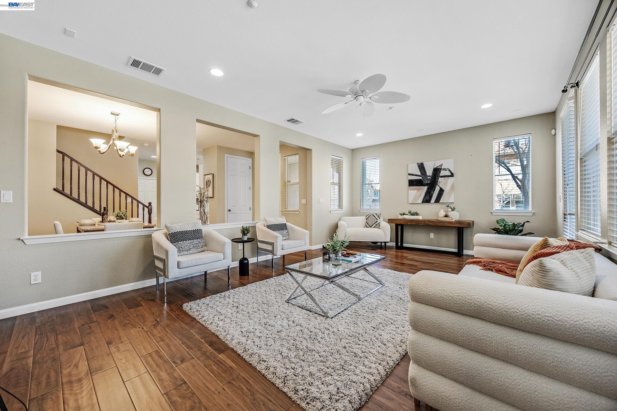 Photo #5: 41126057 Listing: Photo #5