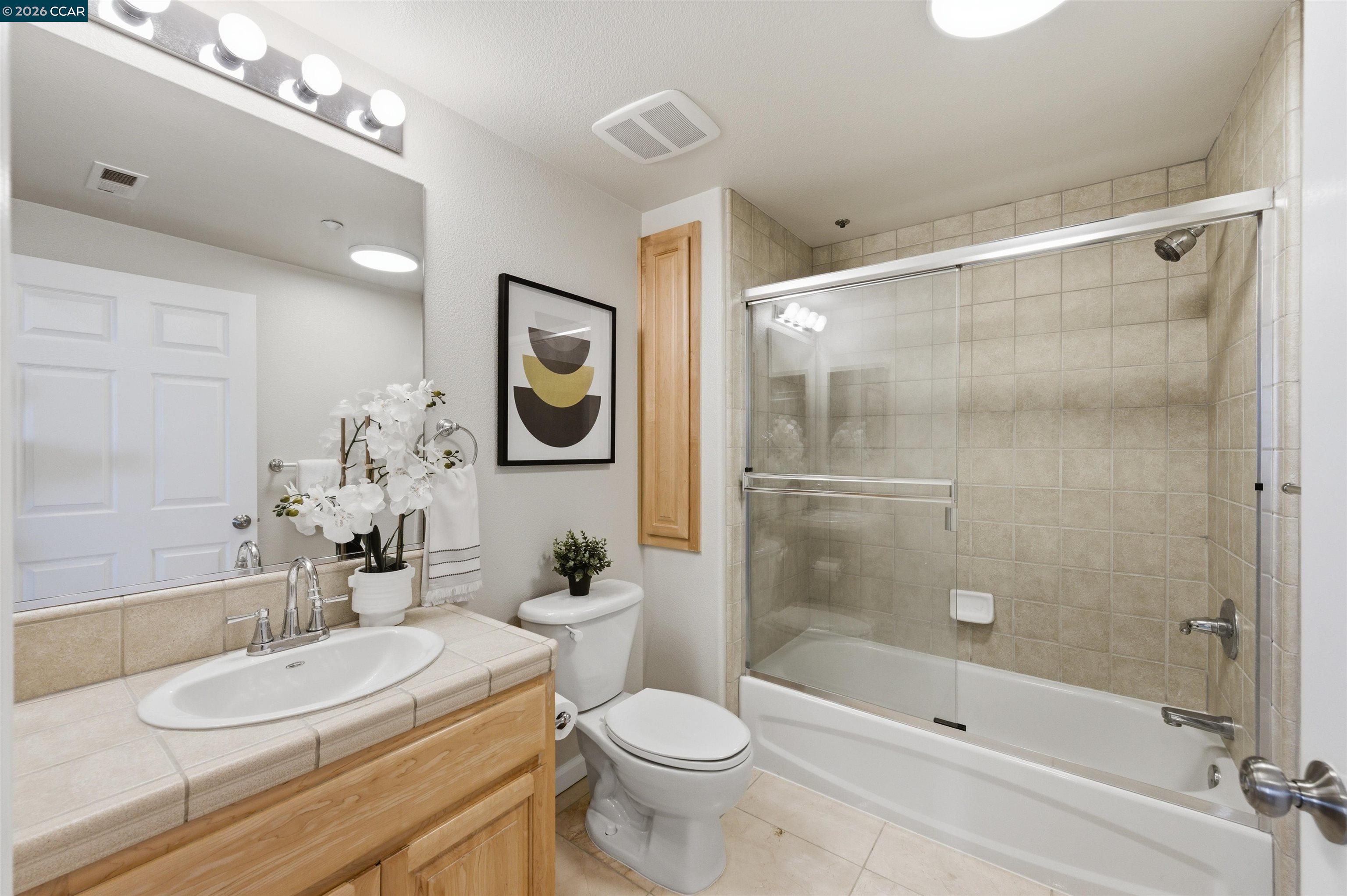 Photo #20: 41126058 Listing: Photo #20