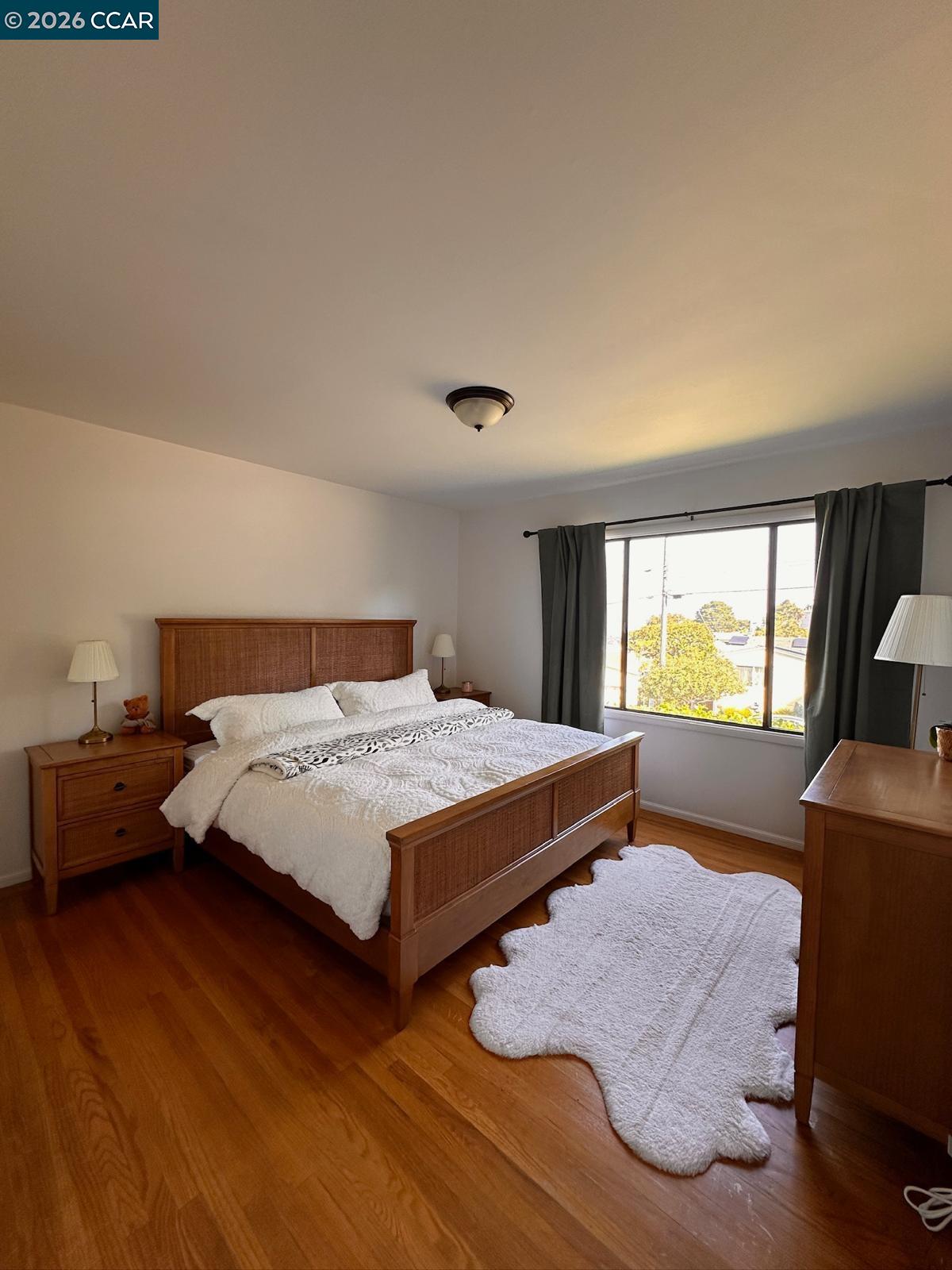 Detail Gallery Image 4 of 28 For 325 Landfair Ave, San Mateo,  CA 94403 - 2 Beds | 1 Baths