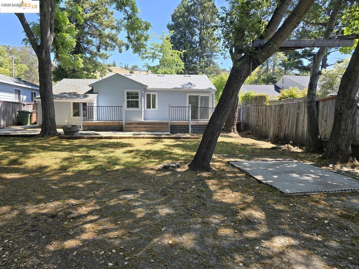 Detail Gallery Image 30 of 32 For 241 Humboldt St, San Rafael,  CA 94901 - 2 Beds | 1 Baths