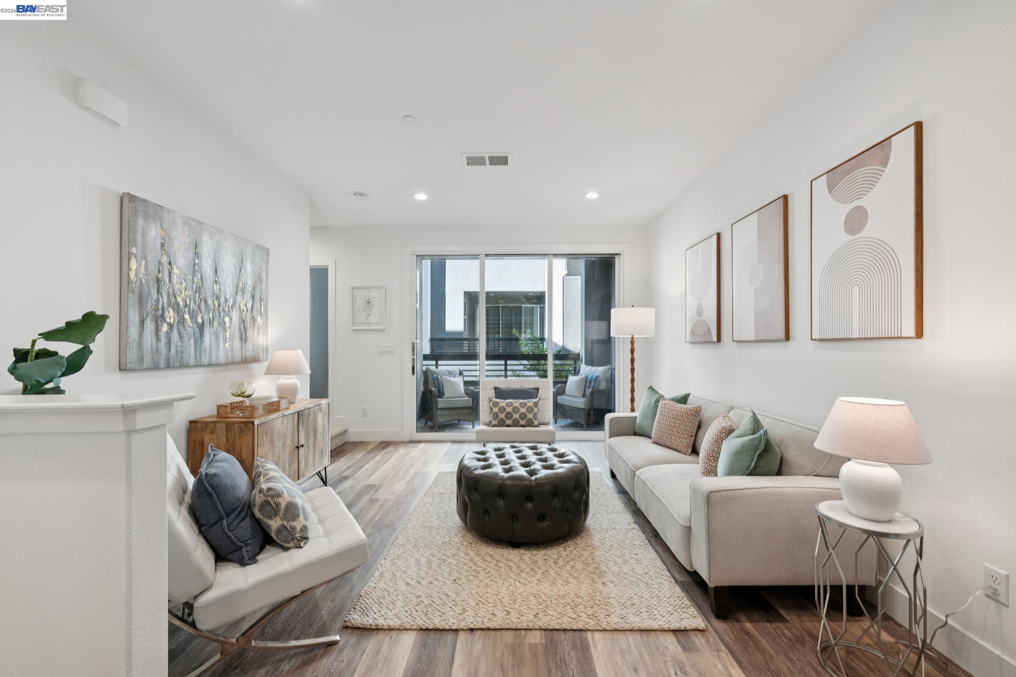 Photo #9: 41126063 Listing: Photo #9