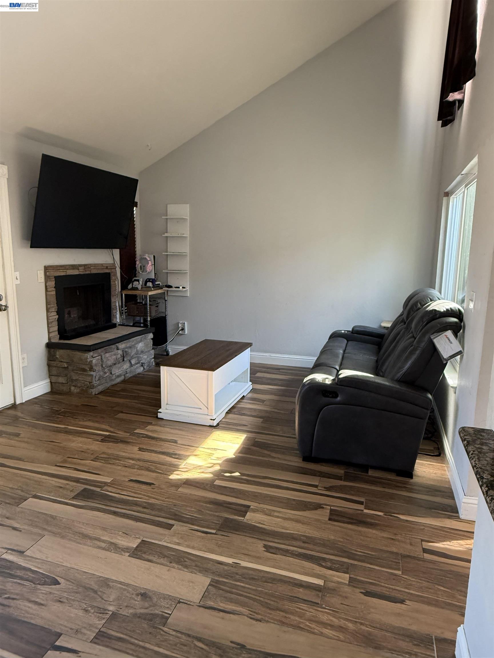 Detail Gallery Image 11 of 22 For 1414 Pajaro Avenue #41,  Manteca,  CA 95336-2722 - 2 Beds | 1/1 Baths