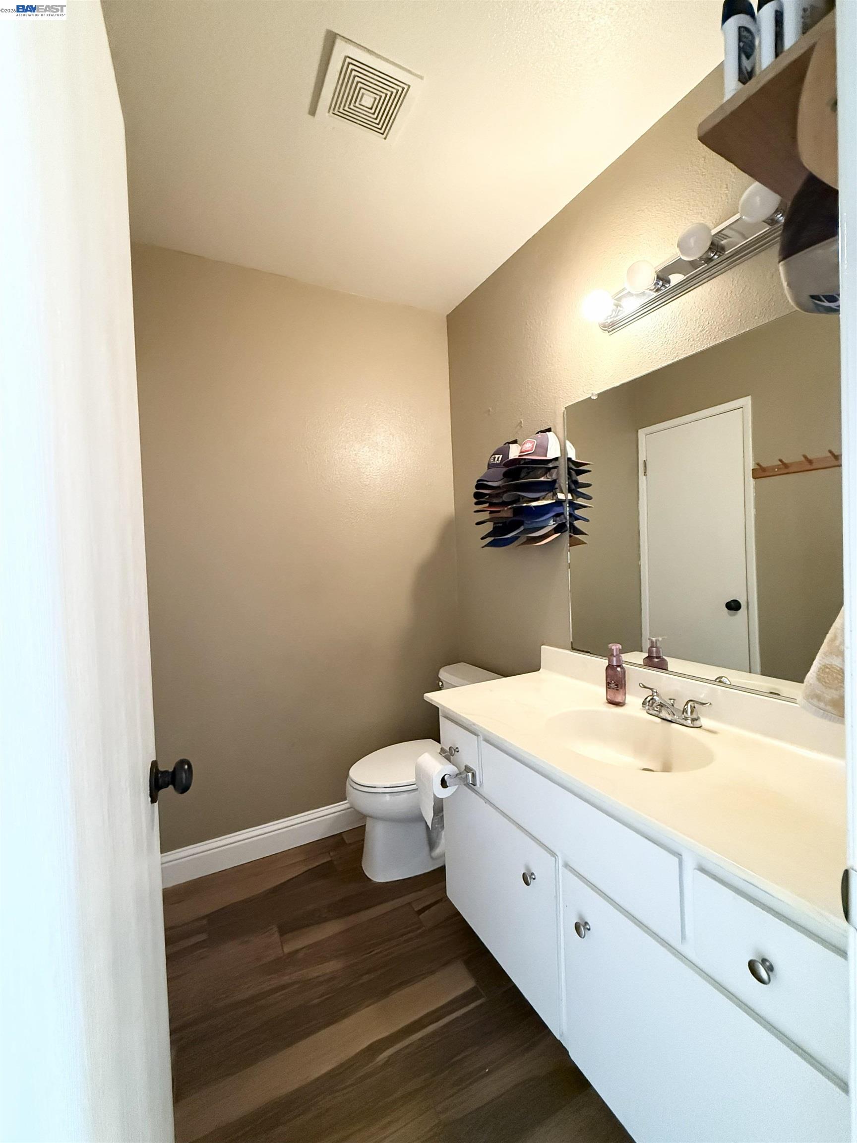Detail Gallery Image 16 of 22 For 1414 Pajaro Avenue #41,  Manteca,  CA 95336-2722 - 2 Beds | 1/1 Baths