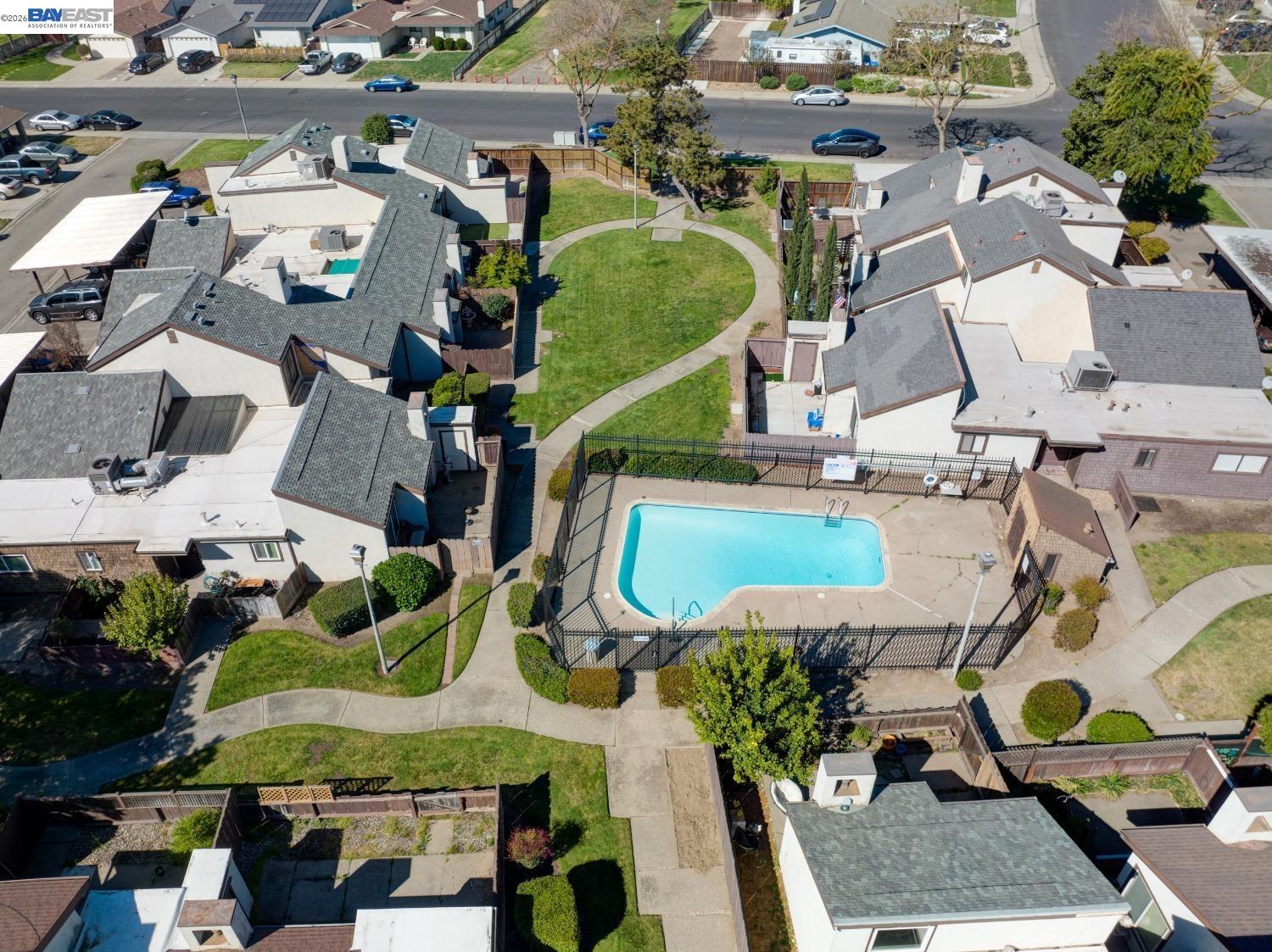 Detail Gallery Image 4 of 22 For 1414 Pajaro Avenue #41,  Manteca,  CA 95336-2722 - 2 Beds | 1/1 Baths