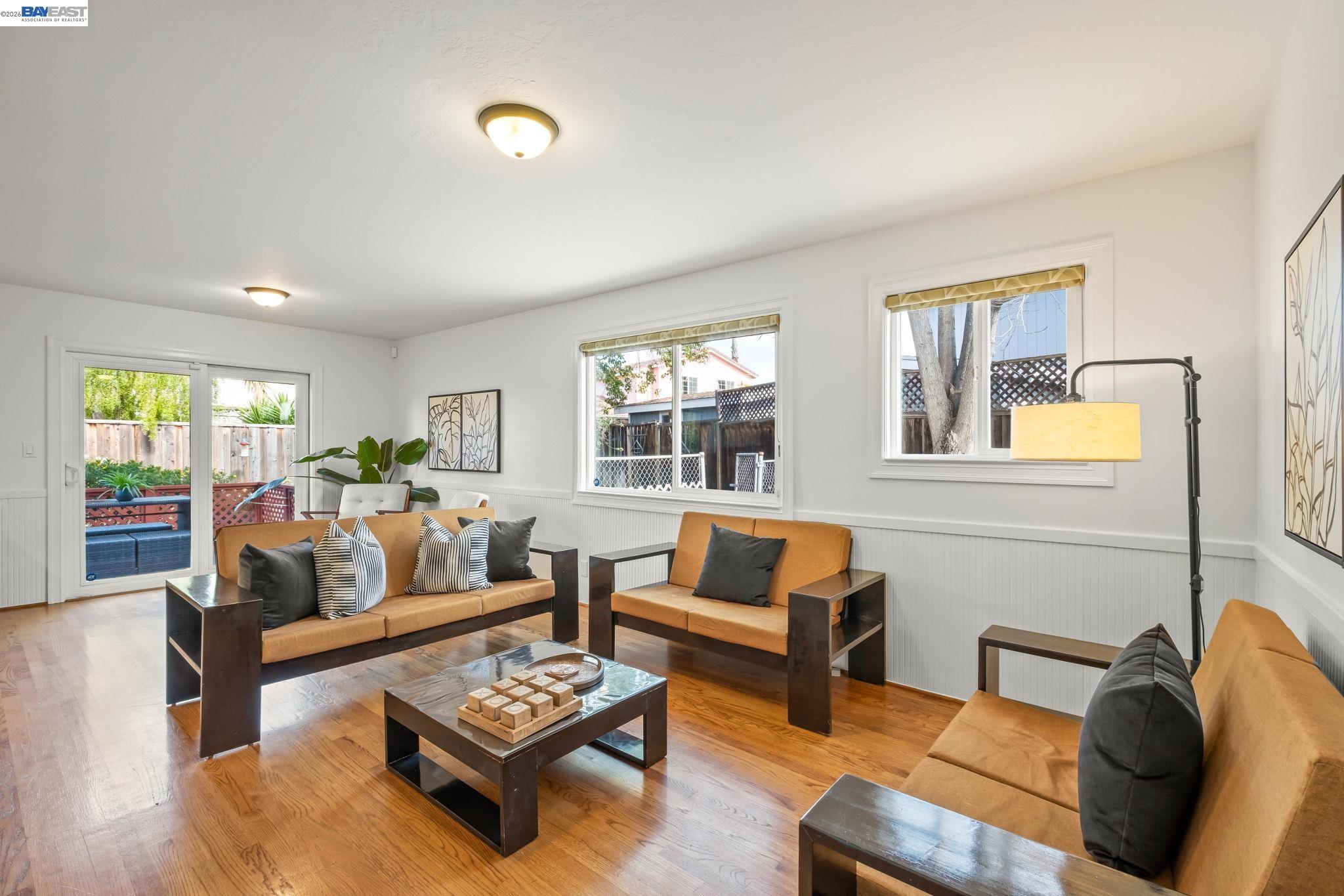 Detail Gallery Image 13 of 35 For 48611 Tonopah Ct, Fremont,  CA 94539 - 4 Beds | 2/1 Baths