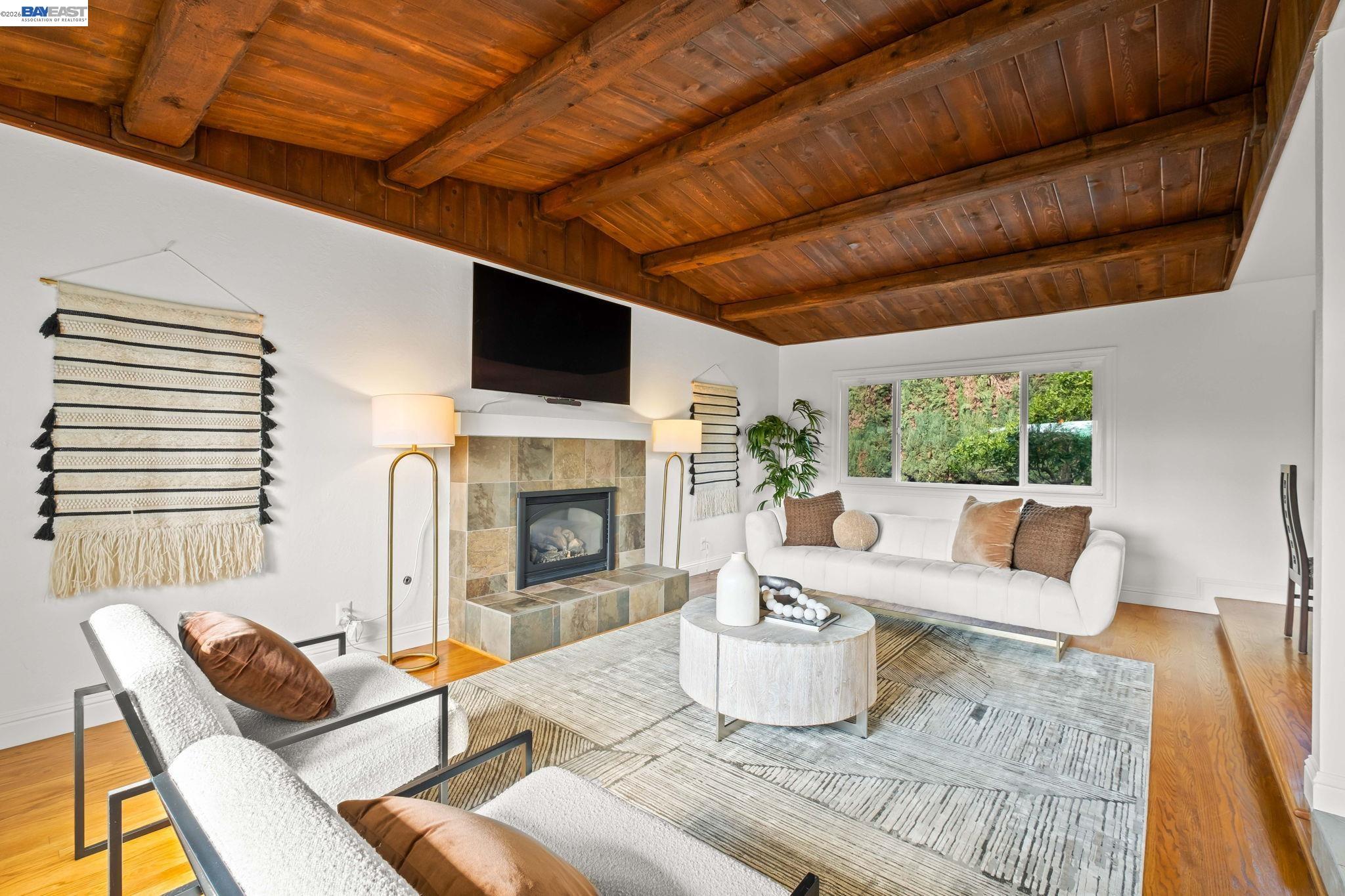 Detail Gallery Image 4 of 35 For 48611 Tonopah Ct, Fremont,  CA 94539 - 4 Beds | 2/1 Baths