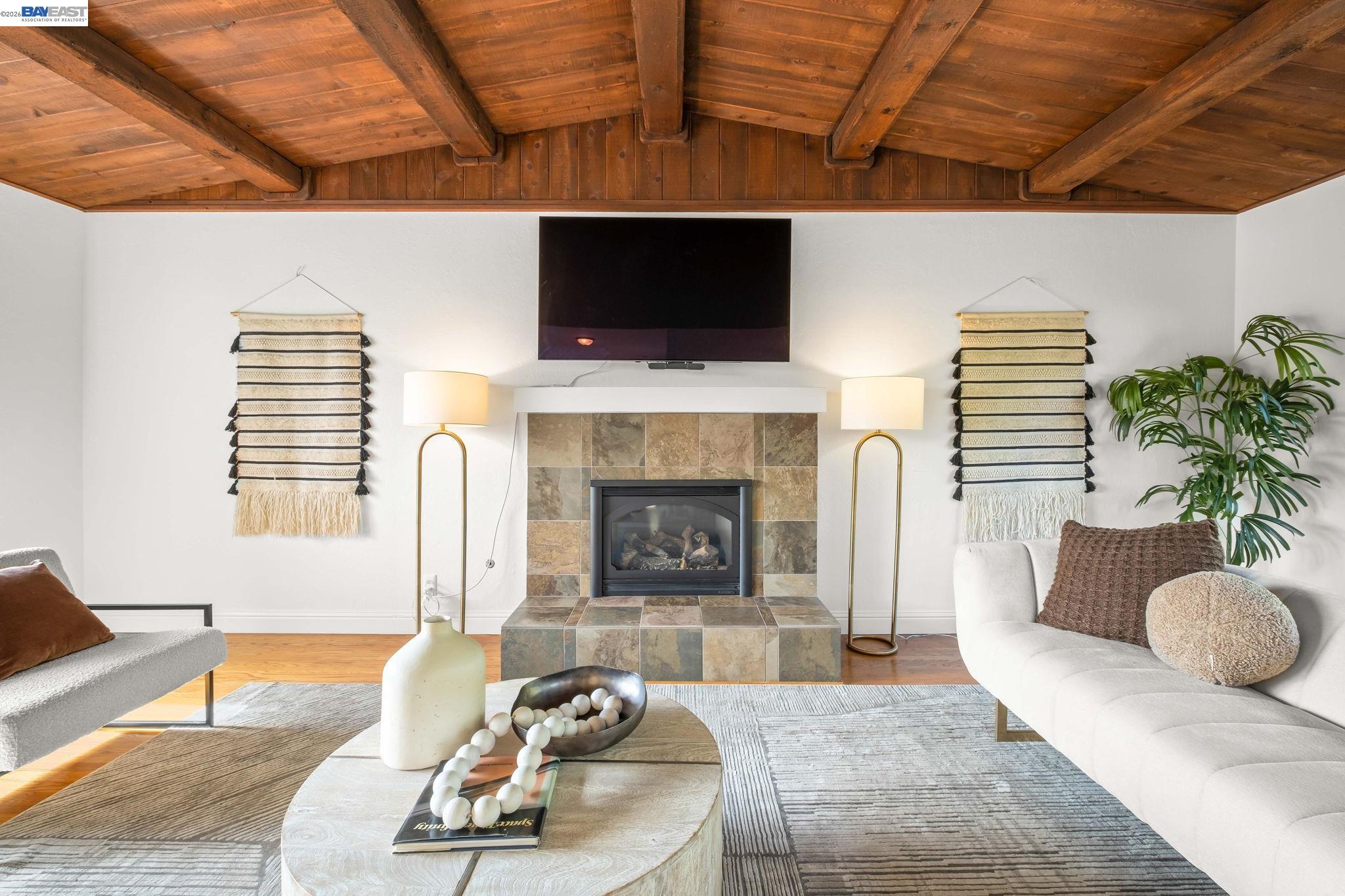 Detail Gallery Image 6 of 35 For 48611 Tonopah Ct, Fremont,  CA 94539 - 4 Beds | 2/1 Baths